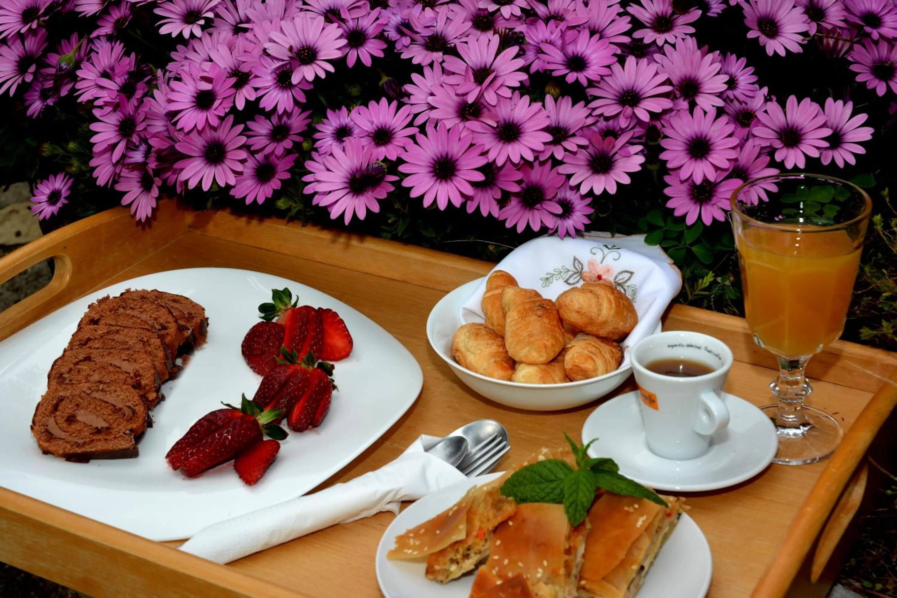 Breakfast in Celini Suites Hotel