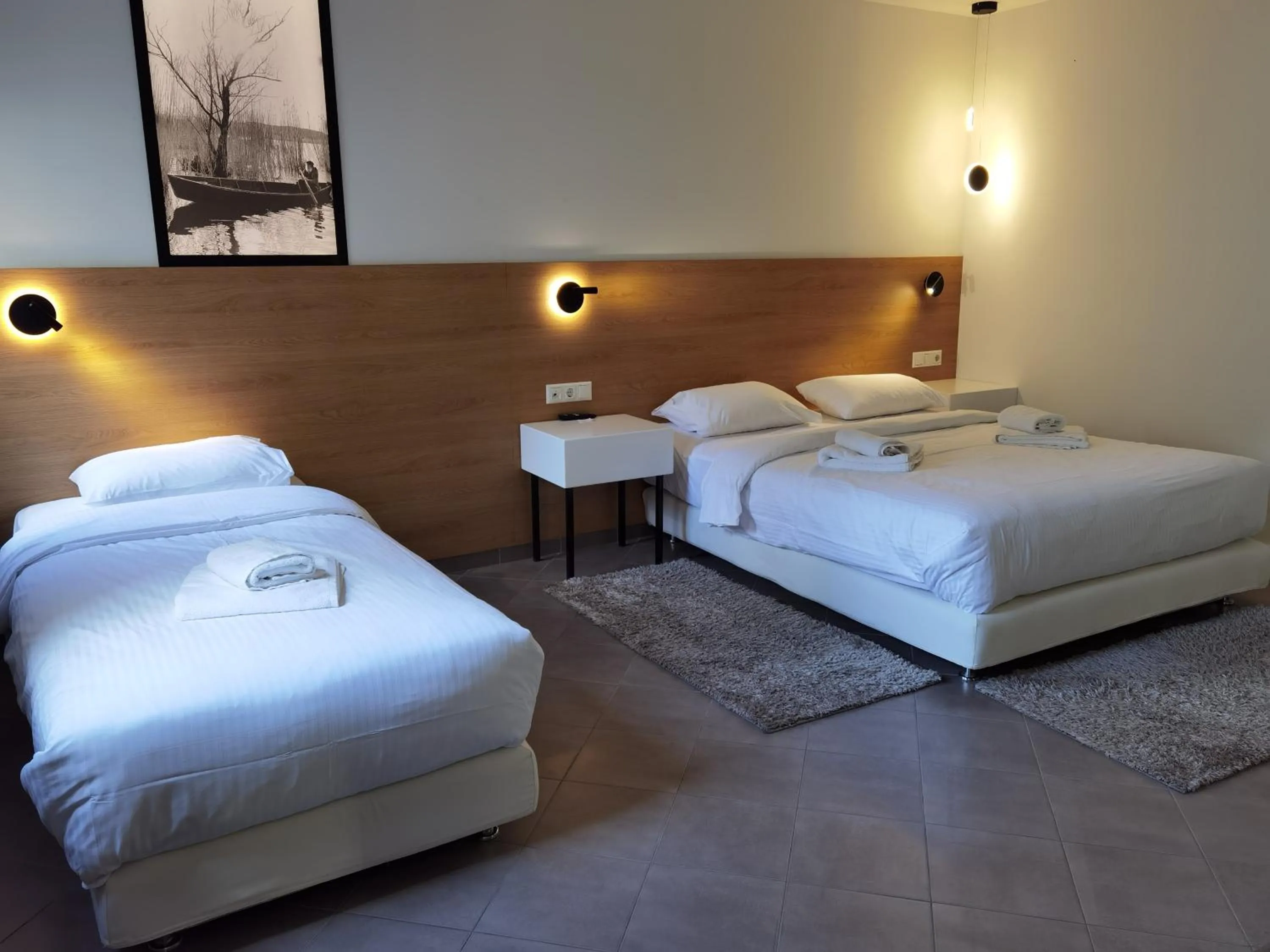 Bed in Z Inn Ioannina