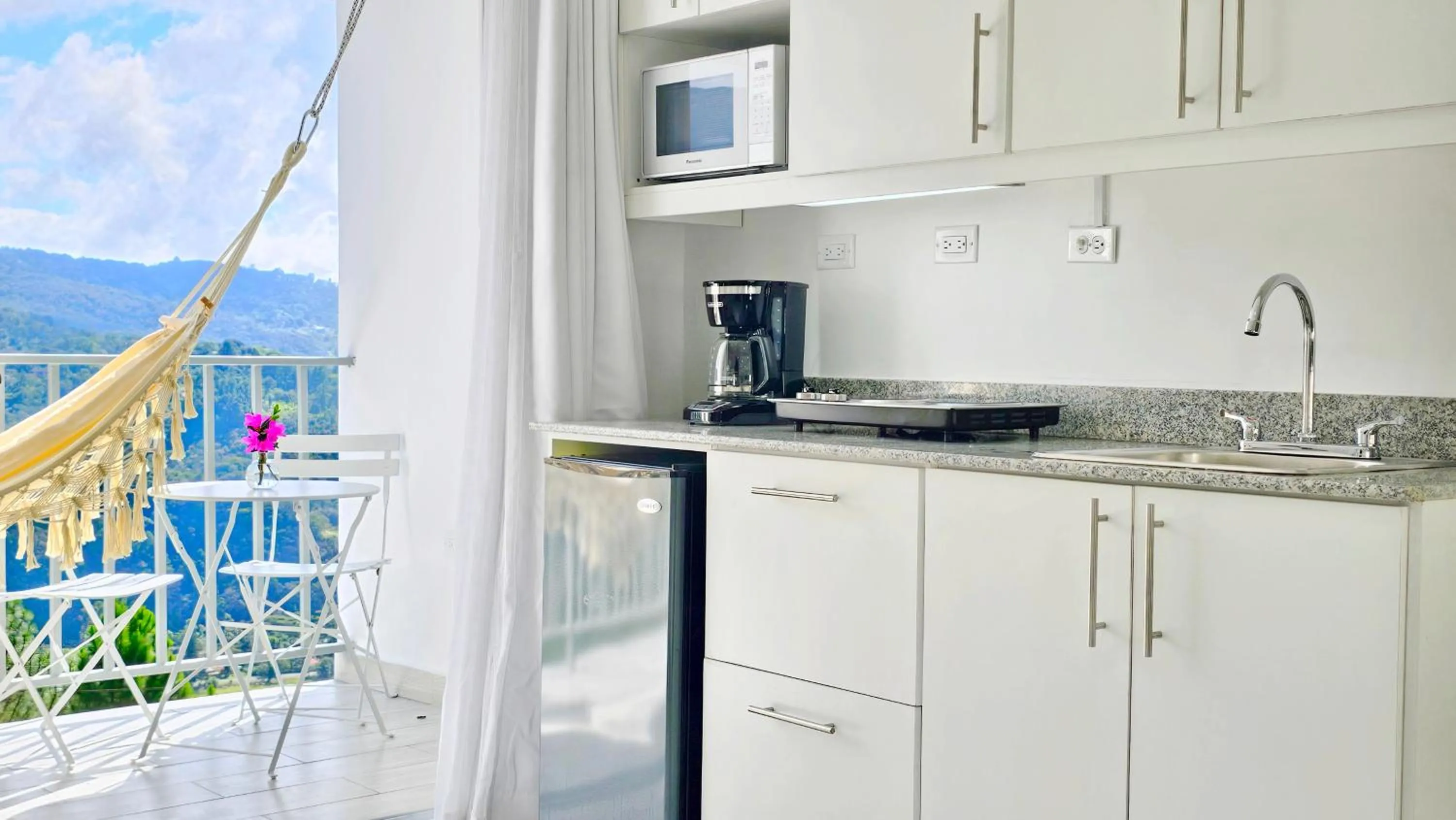 Natural landscape in Casa Reina by Villa Alejandro