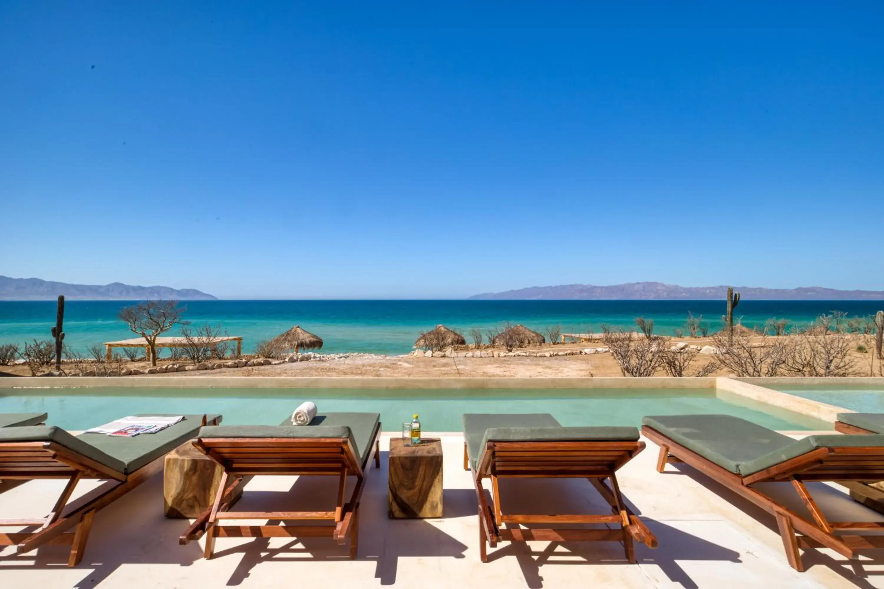 Three-Bedroom Apartment - Oceanfront in Amina Wind Resort by Tasman Three-Bedroom Apartment - Oceanfront in Amina Wind Resort by Tasman