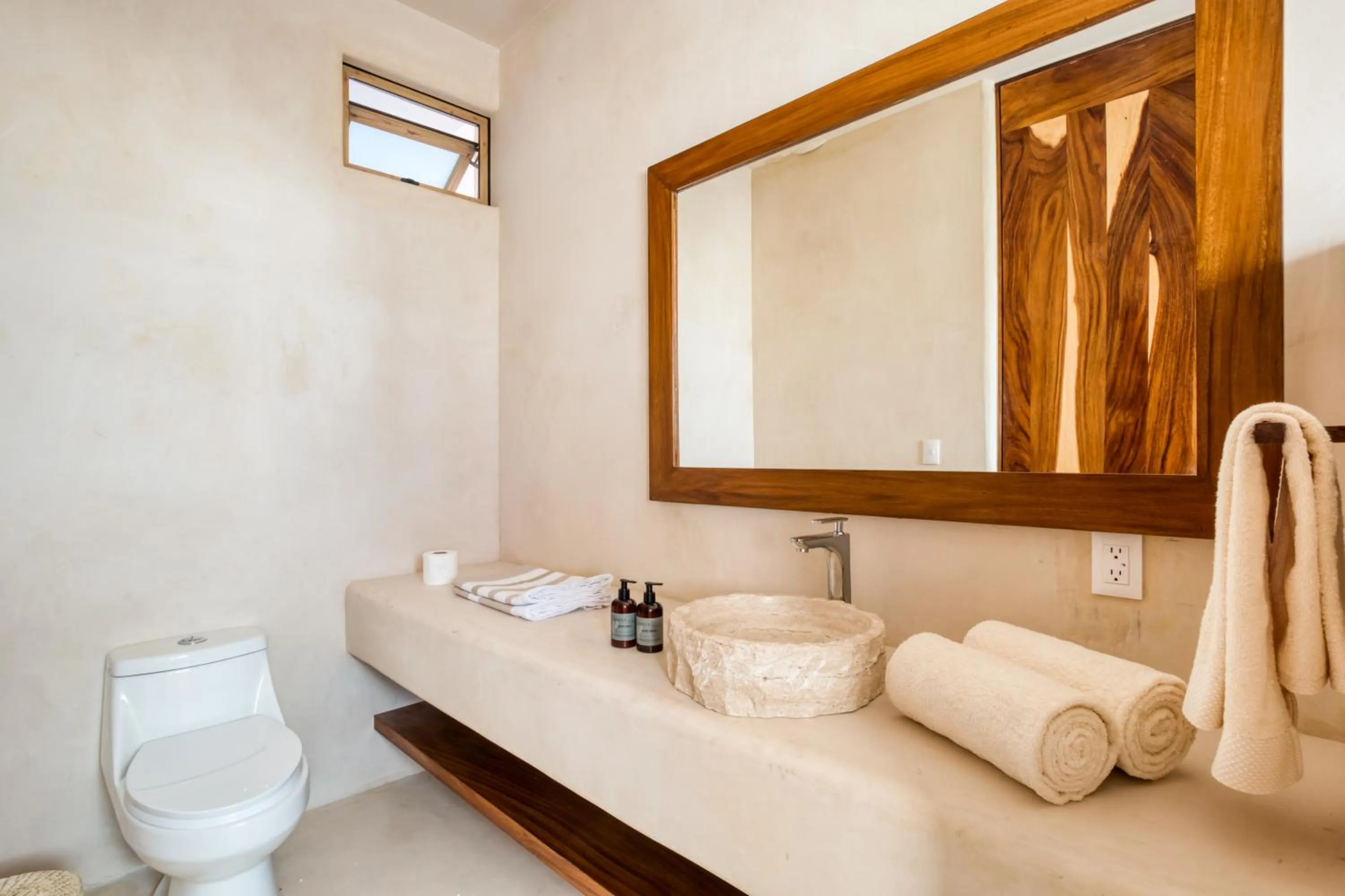 Toilet in Amina Wind Resort by Tasman