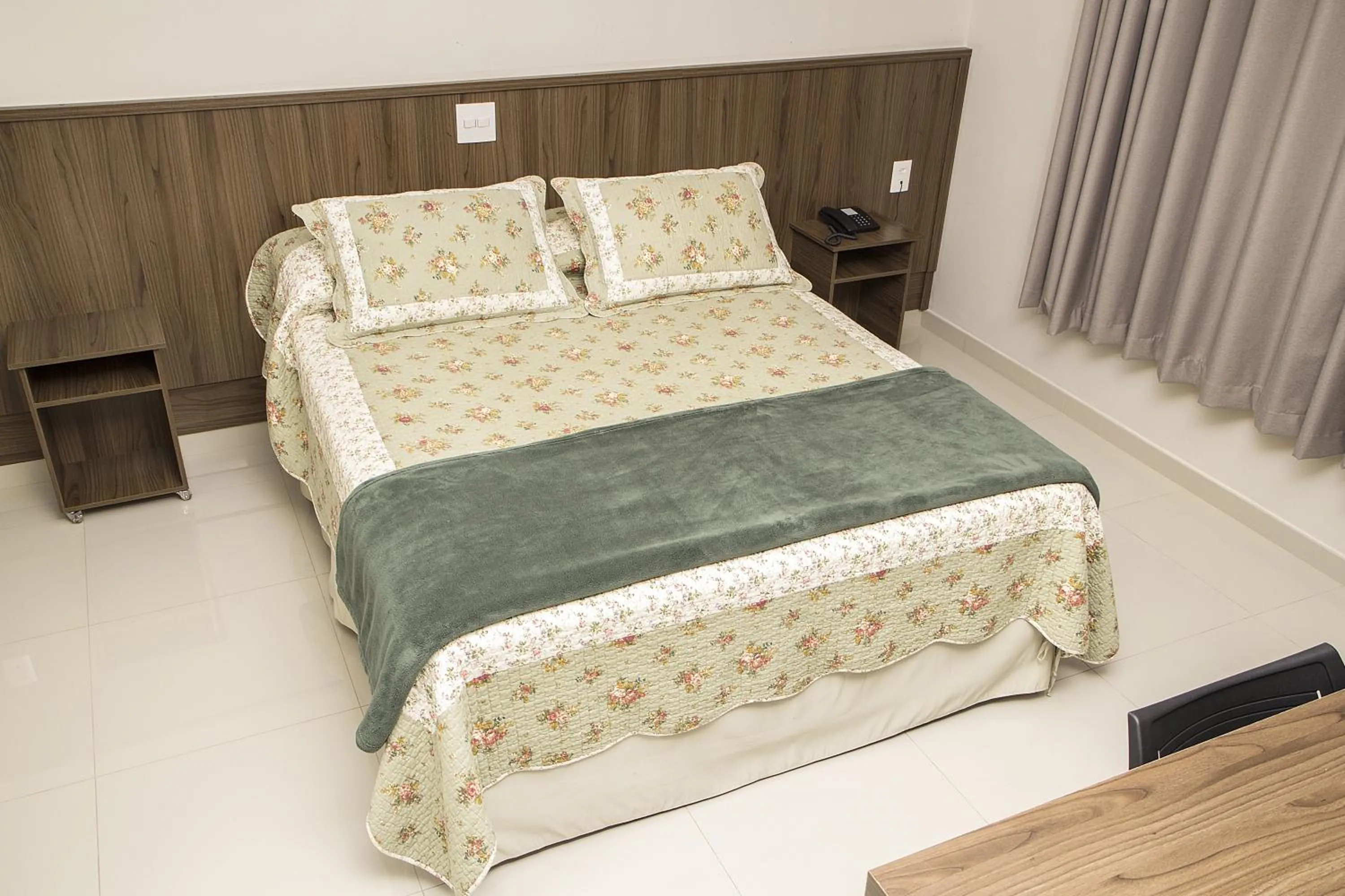 Photo of the whole room, Bed in JP Palace Hotel