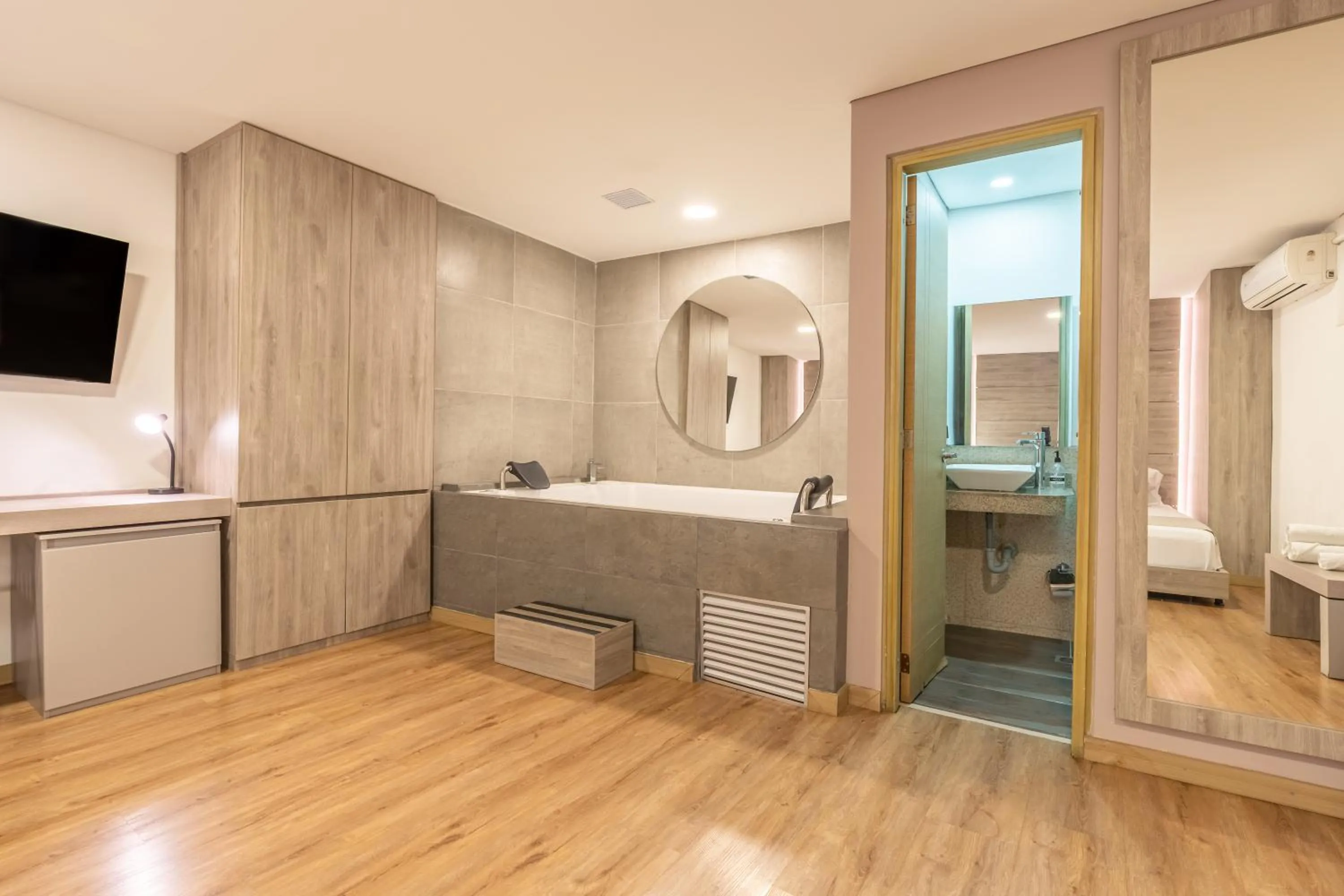 Bathroom in Hotel Time Oclock