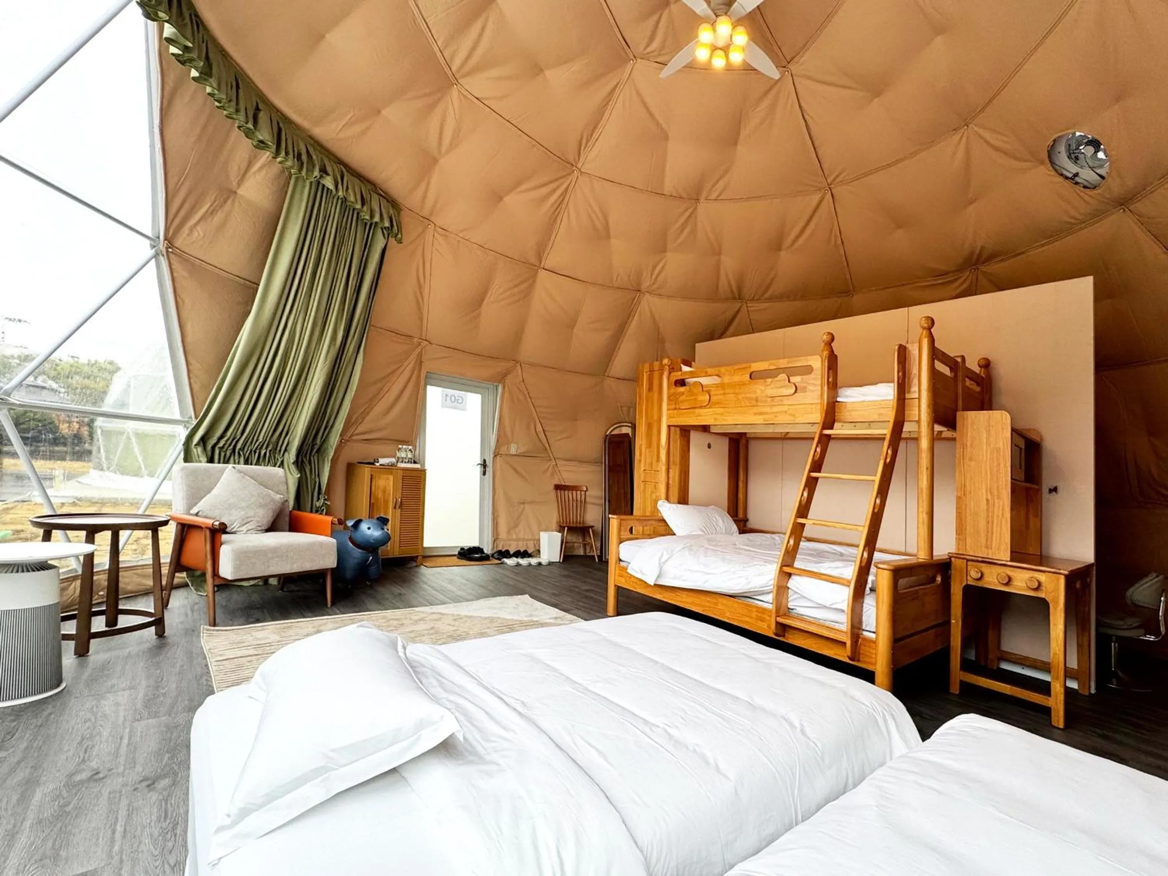 Bed in UE Garden Resort