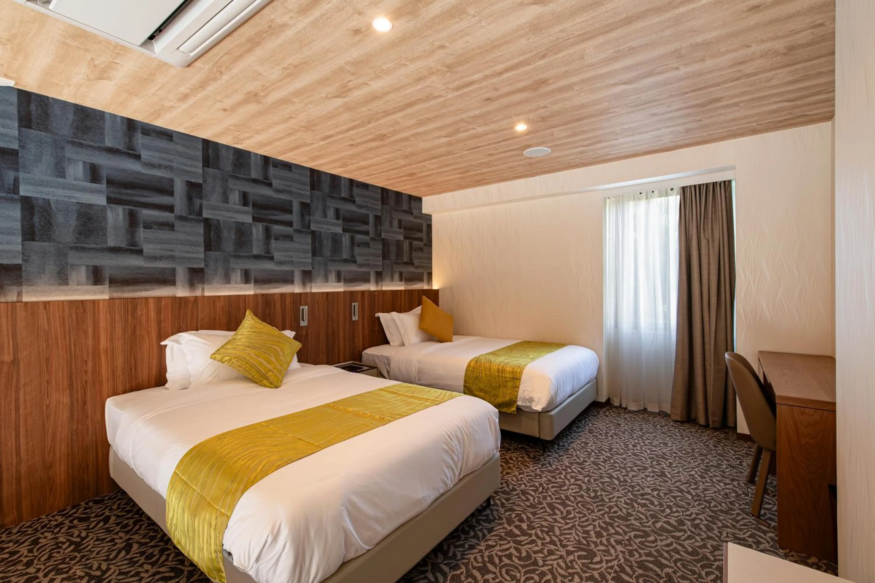 Bed in UE Garden Resort