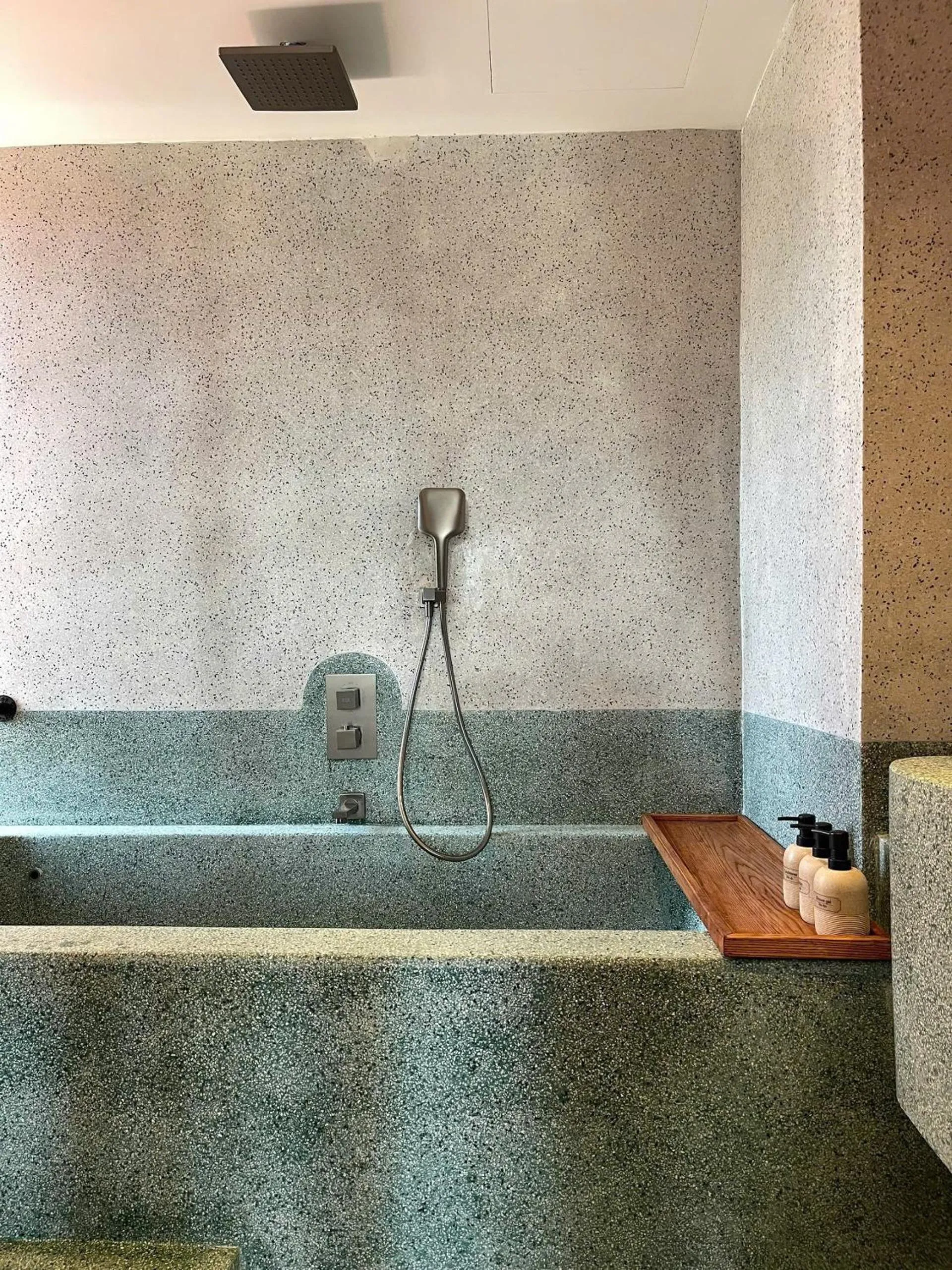 Bath in The Pink Boutique Hotel