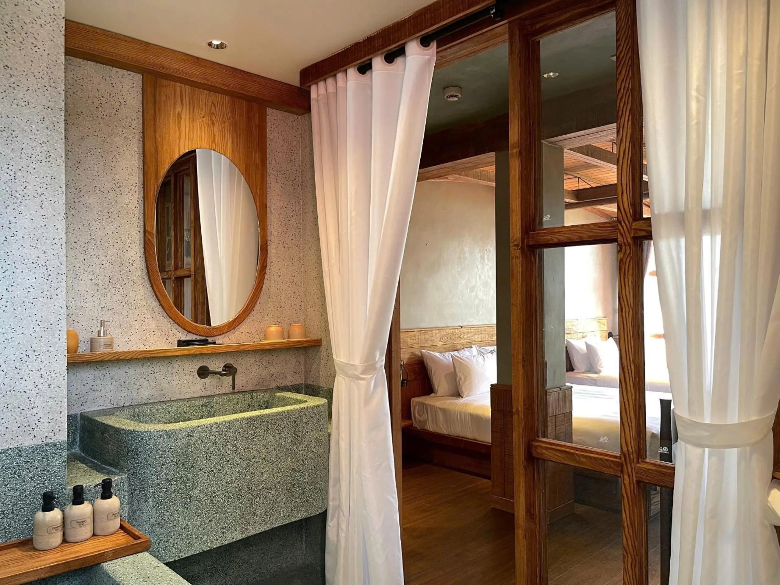 Toilet, Bed in The Pink Boutique Hotel