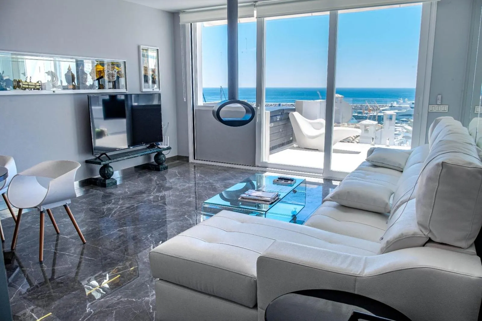 Living room in Atico Puerto Banus, Marbella