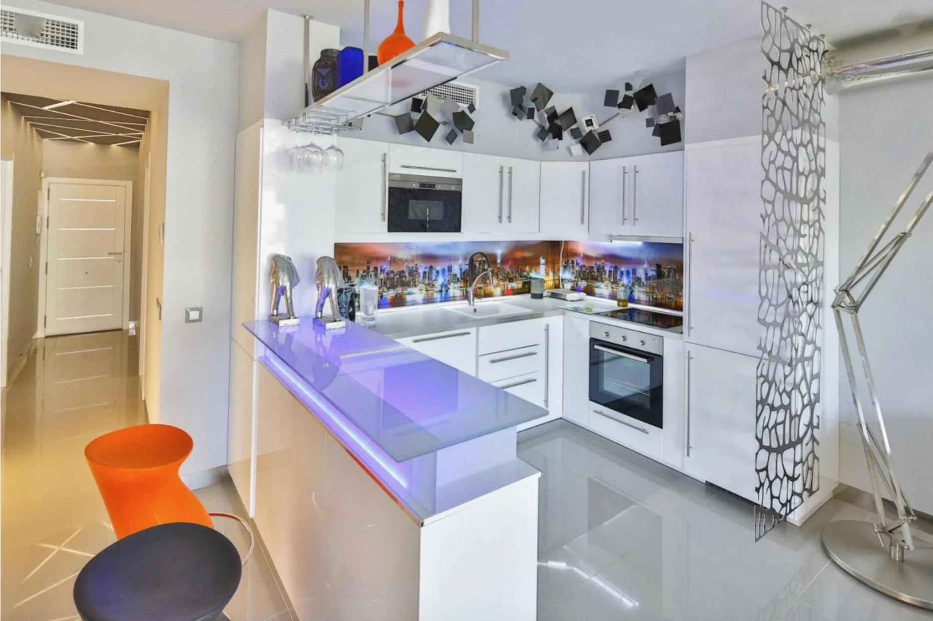 Kitchen or kitchenette in Atico Puerto Banus, Marbella