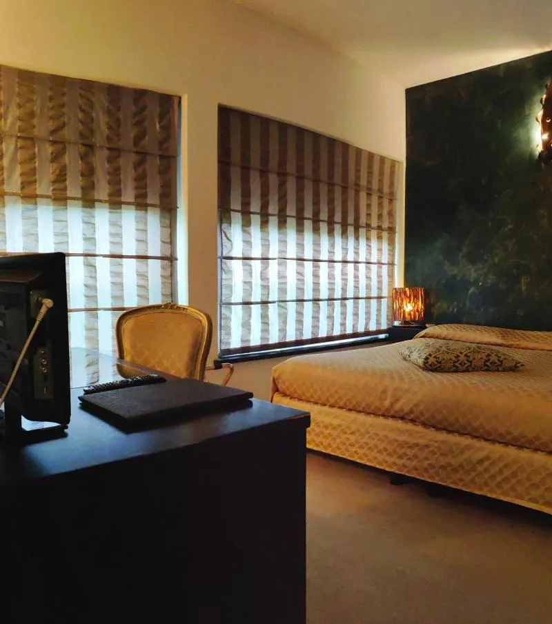 Bed in Hotel Feel Inn Venice Airport