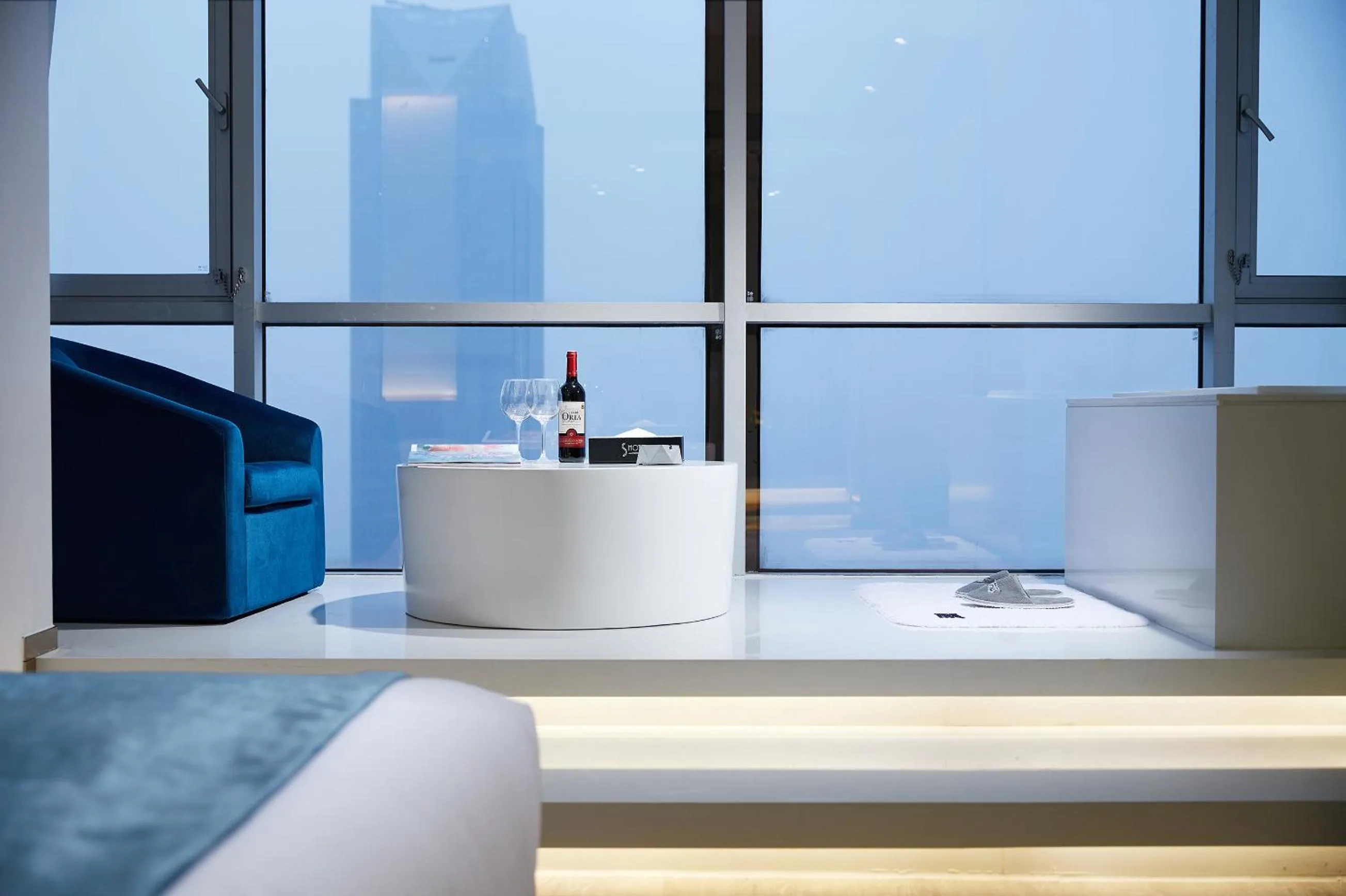 Seating area in m58 Sky Sunset Hotel-Chongqing jiefangbei Yuanduan Zhiyan