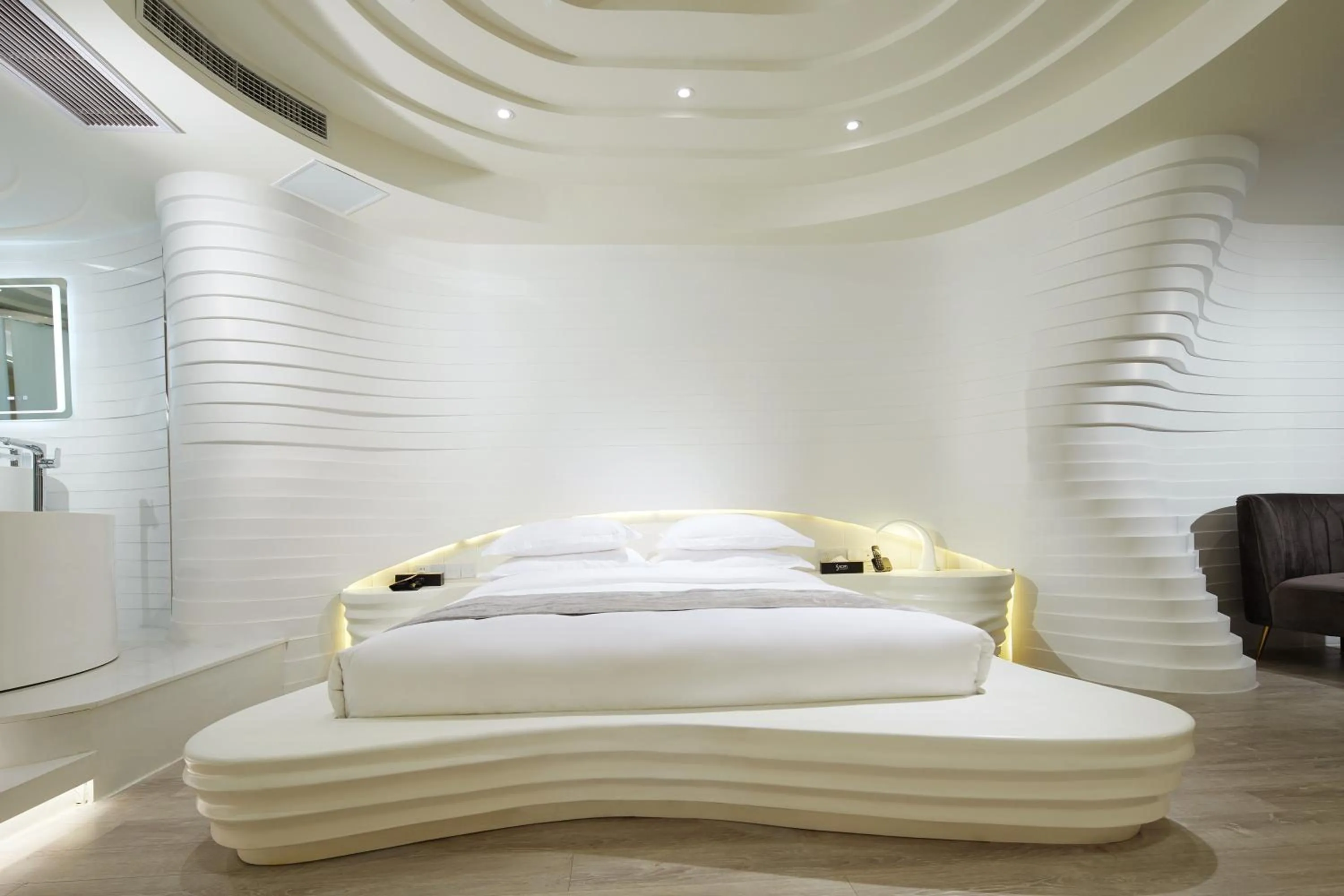 Bed in m58 Sky Sunset Hotel-Chongqing jiefangbei Yuanduan Zhiyan