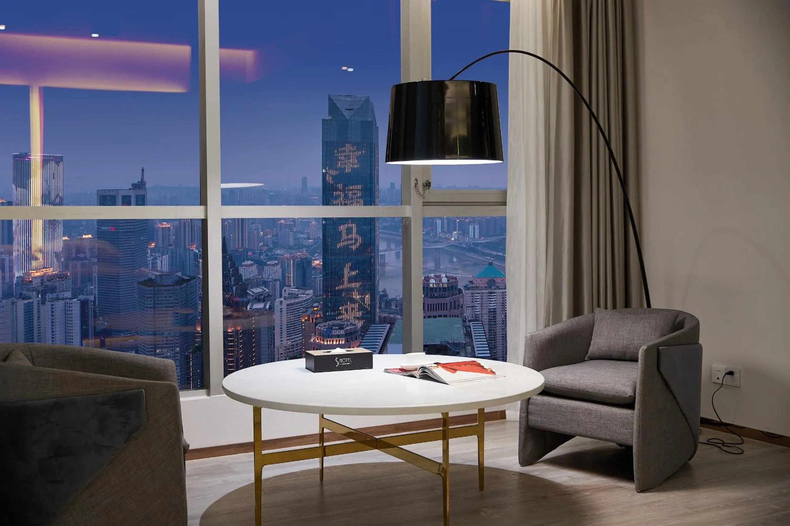 Seating area in m58 Sky Sunset Hotel-Chongqing jiefangbei Yuanduan Zhiyan