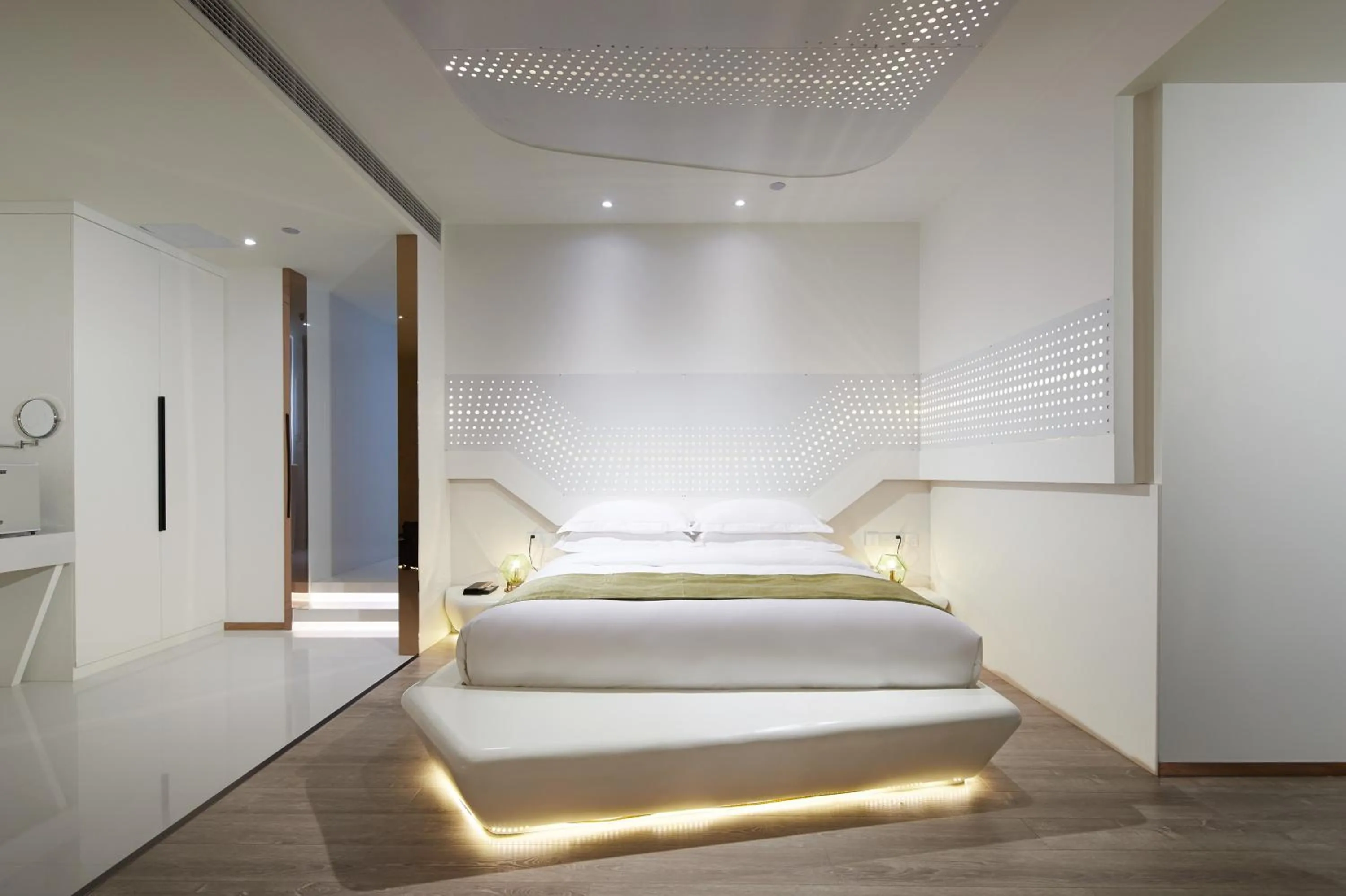 Bed in m58 Sky Sunset Hotel-Chongqing jiefangbei Yuanduan Zhiyan