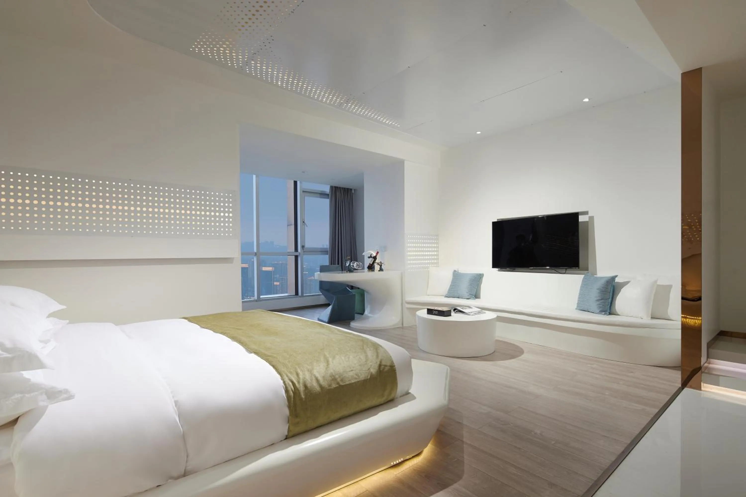 Communal lounge/ TV room, Bed in m58 Sky Sunset Hotel-Chongqing jiefangbei Yuanduan Zhiyan
