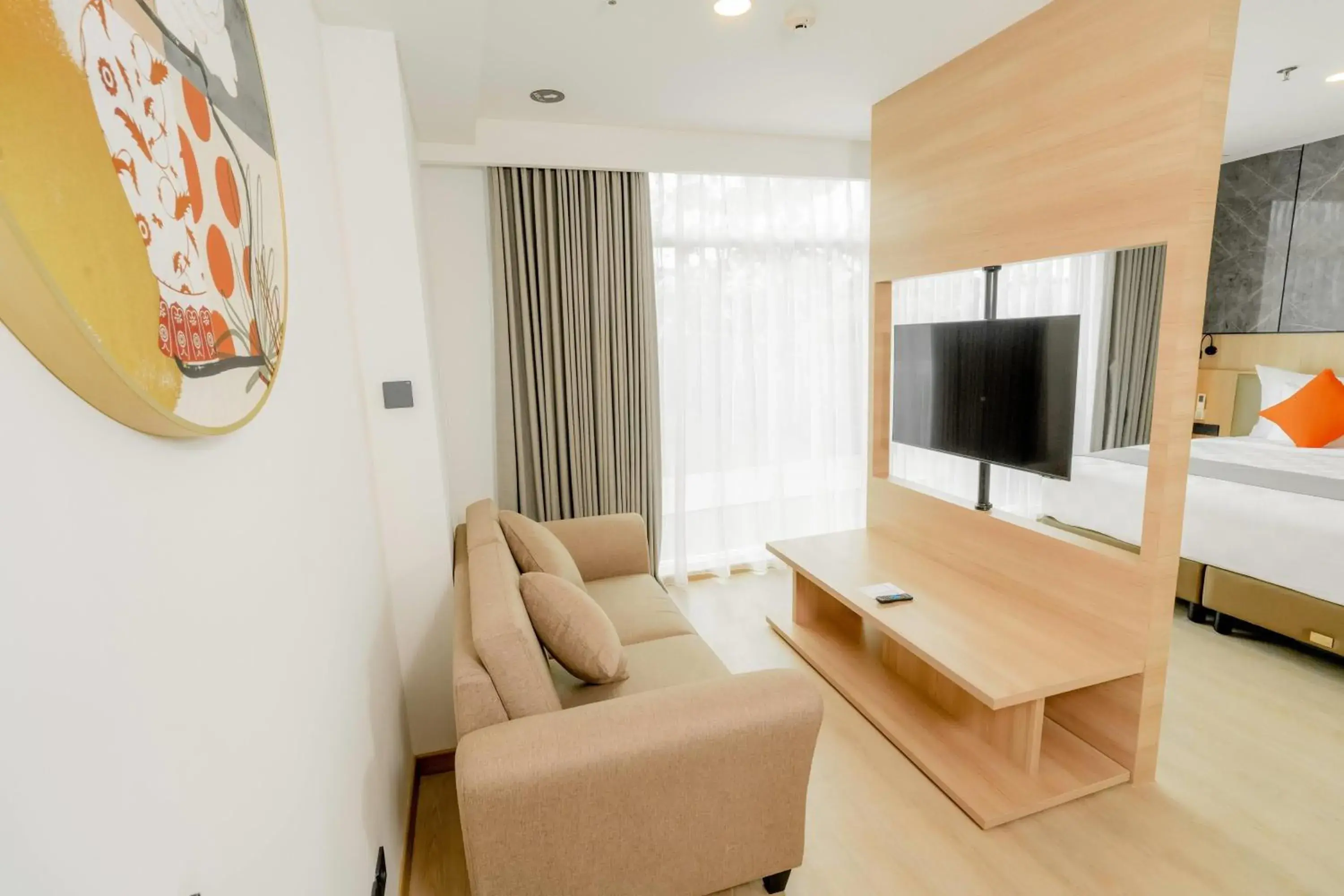 Photo of the whole room, Bed in Howard Johnson By Wyndham Tangerang Photo of the whole room, Bed in Howard Johnson By Wyndham Tangerang