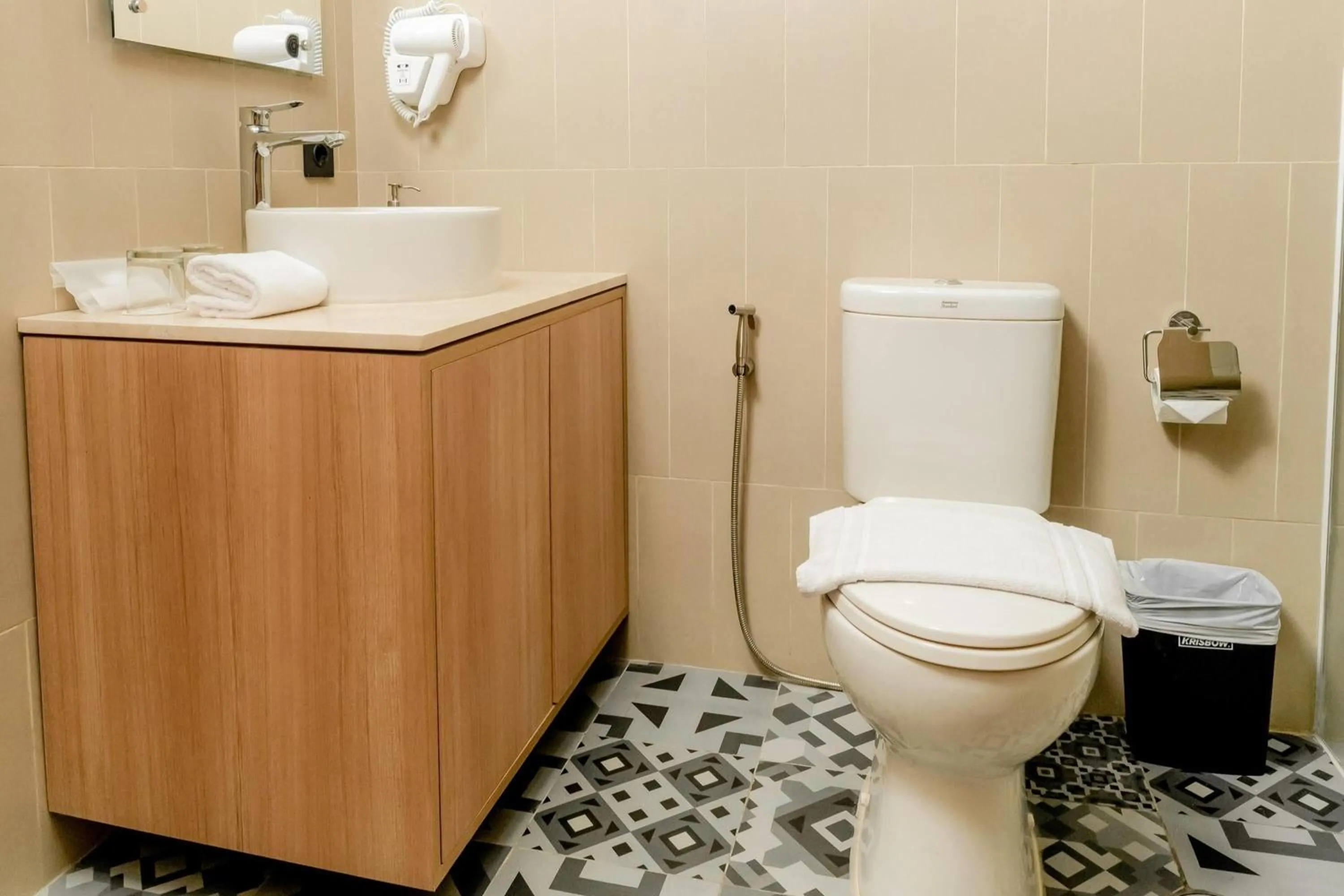 Bathroom in Howard Johnson By Wyndham Tangerang