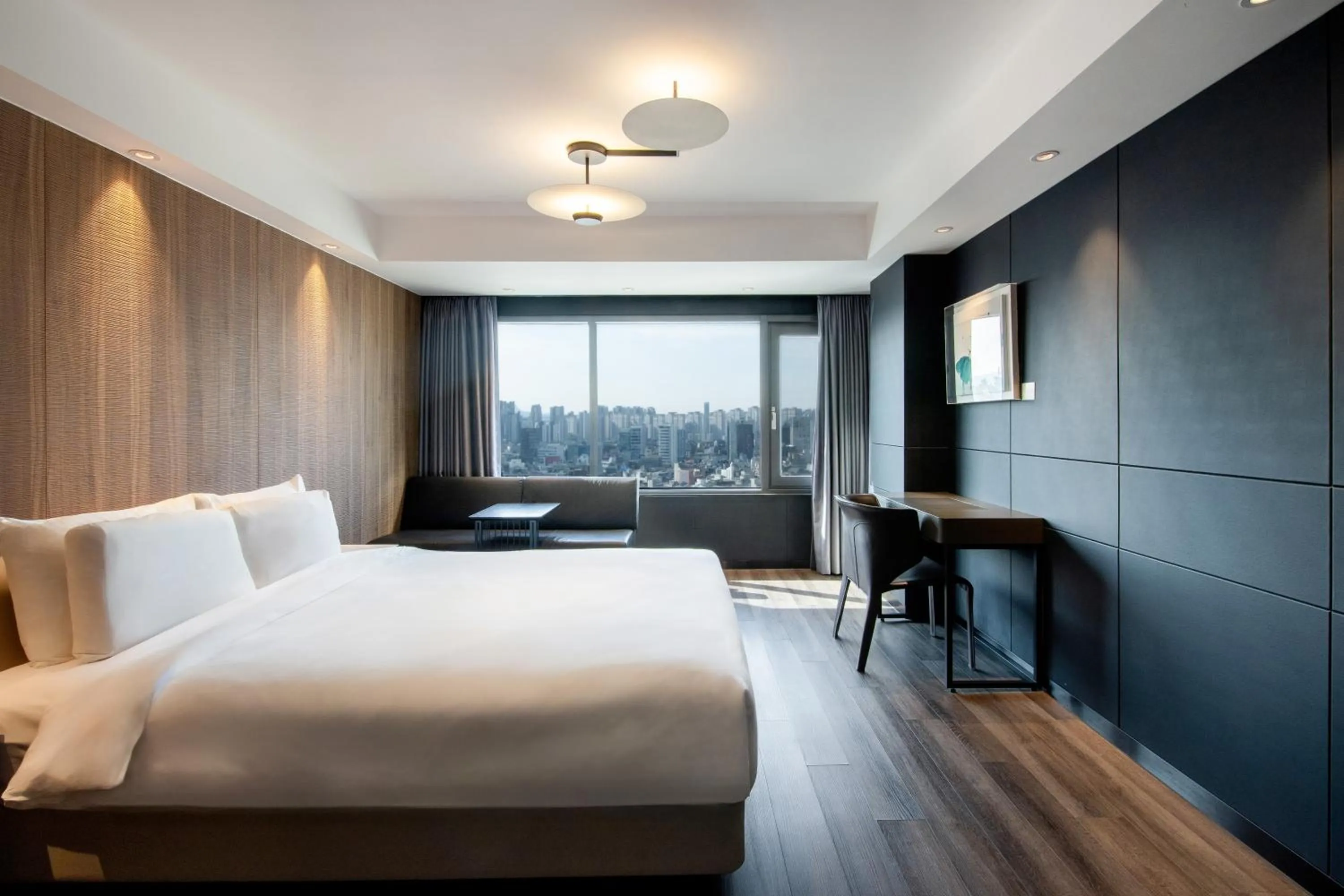 Property building, Bed in Eliena Hotel Seoul Gangnam