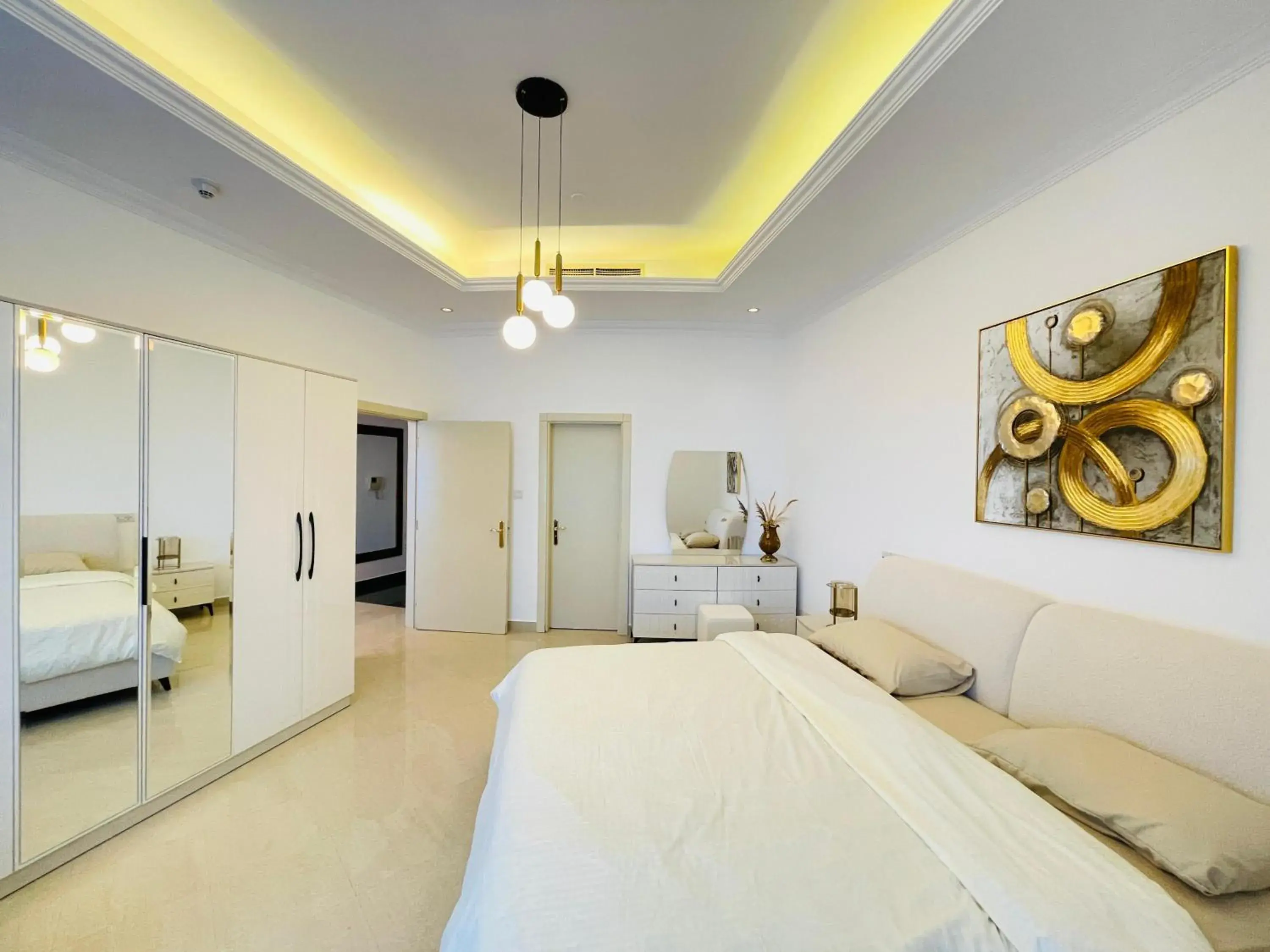 Bed in Al Hamra Residence Bed in Al Hamra Residence