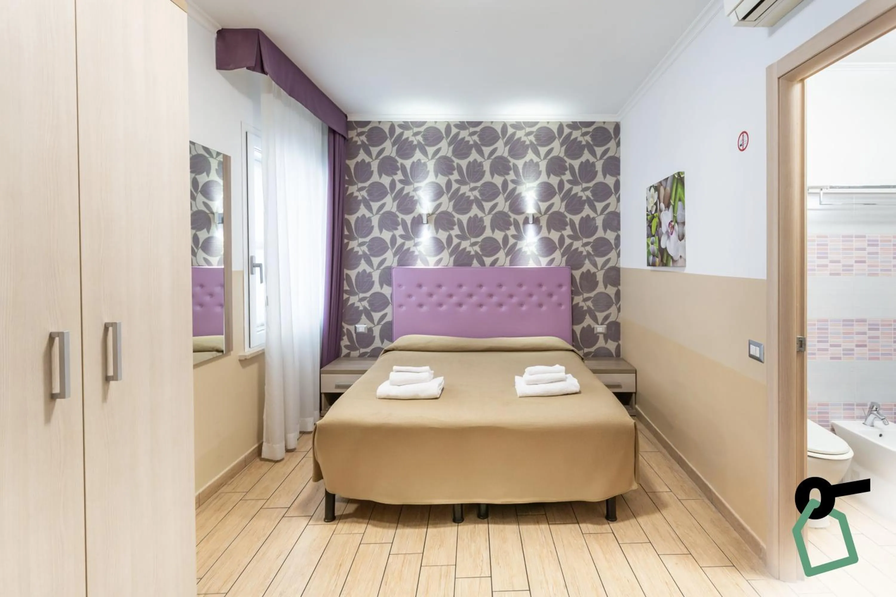 HOTIDAY Room Collection - Roma Barberini