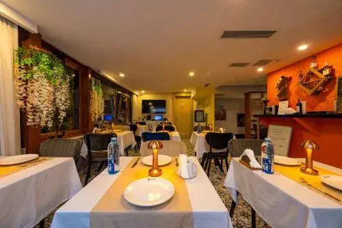 Harmony Hotel Istanbul & SPA Harmony Hotel Istanbul & SPA