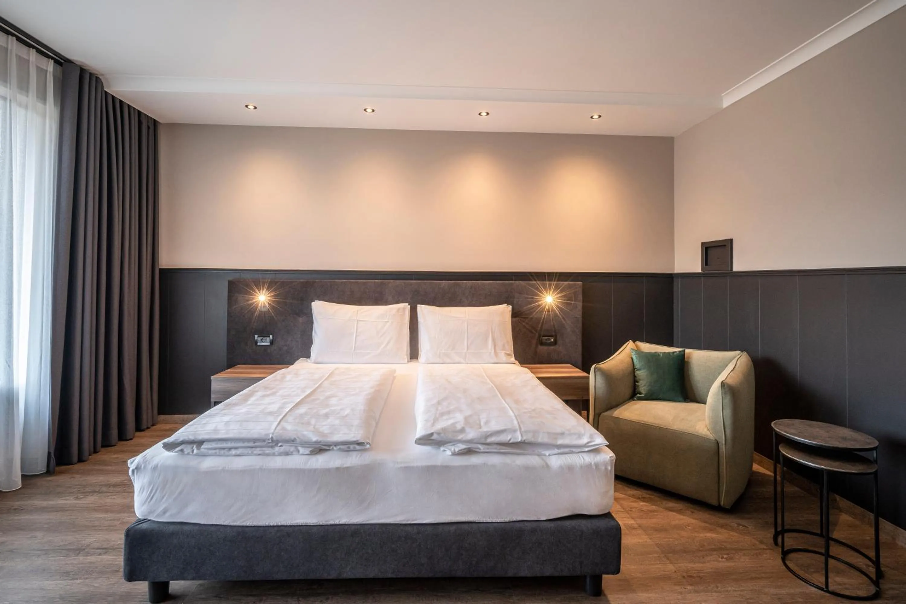 Photo of the whole room, Bed in Tirolensis - Luxury All Inclusive