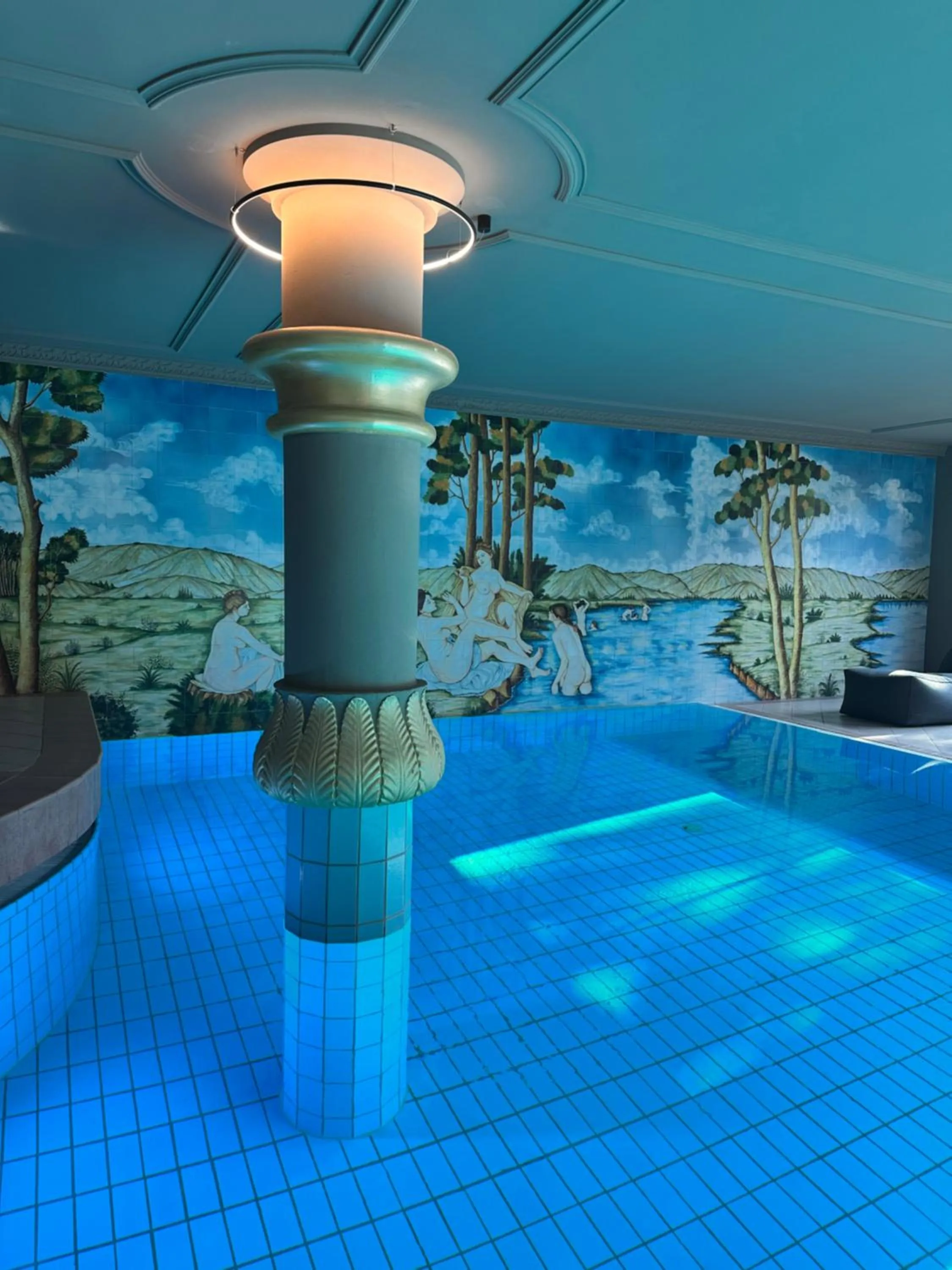 Swimming pool in Tirolensis - Luxury All Inclusive