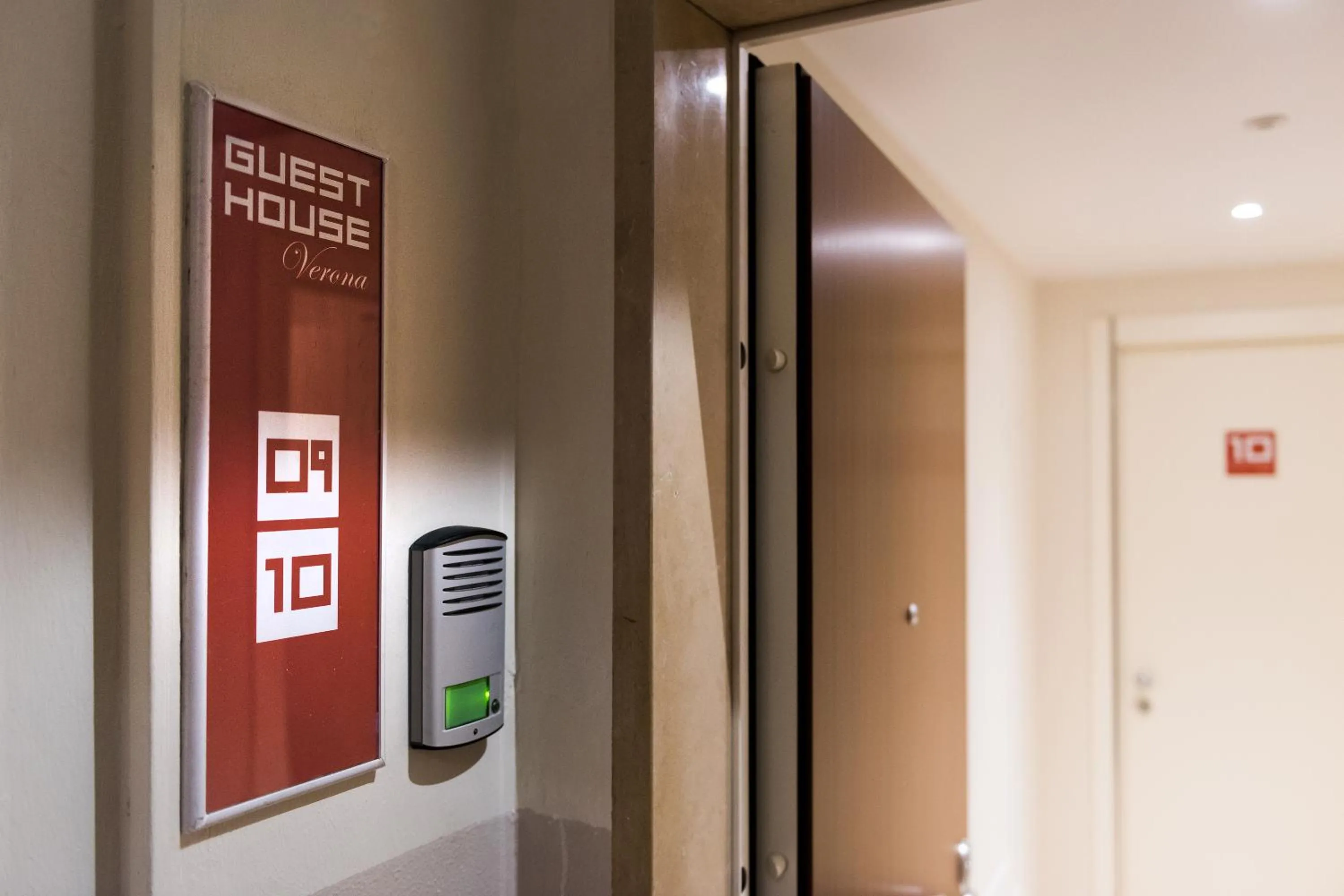 Facade/entrance in Guesthouse Verona