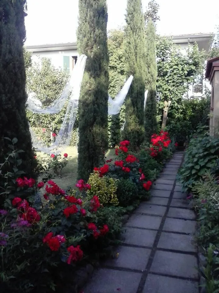 Garden in Cascina CORTEPRIMAVERA, B&B del Baliot