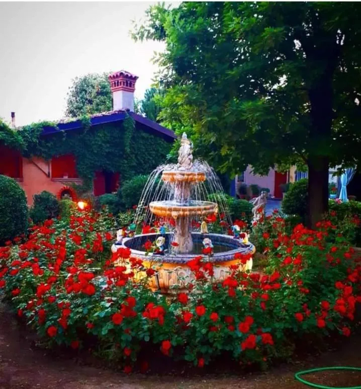 Garden in Cascina CORTEPRIMAVERA, B&B del Baliot
