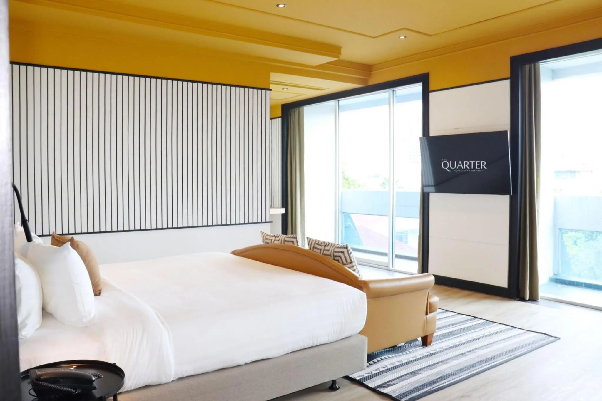 Bed in The Quarter Saphankhwai by UHG