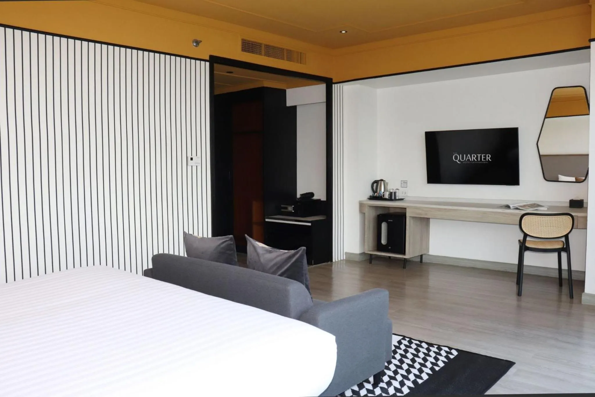 Bed in The Quarter Saphankhwai by UHG