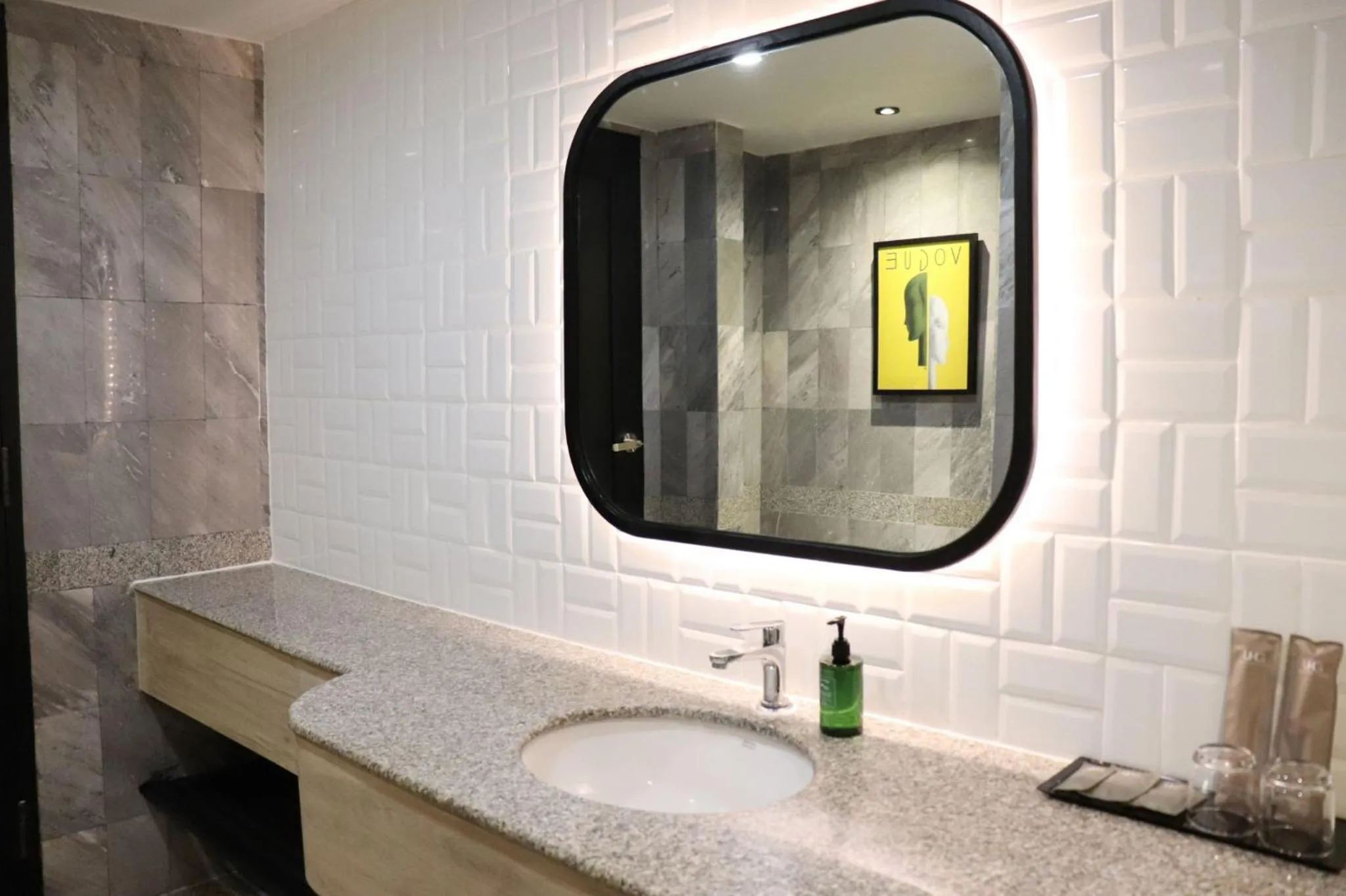 Bathroom in The Quarter Saphankhwai by UHG