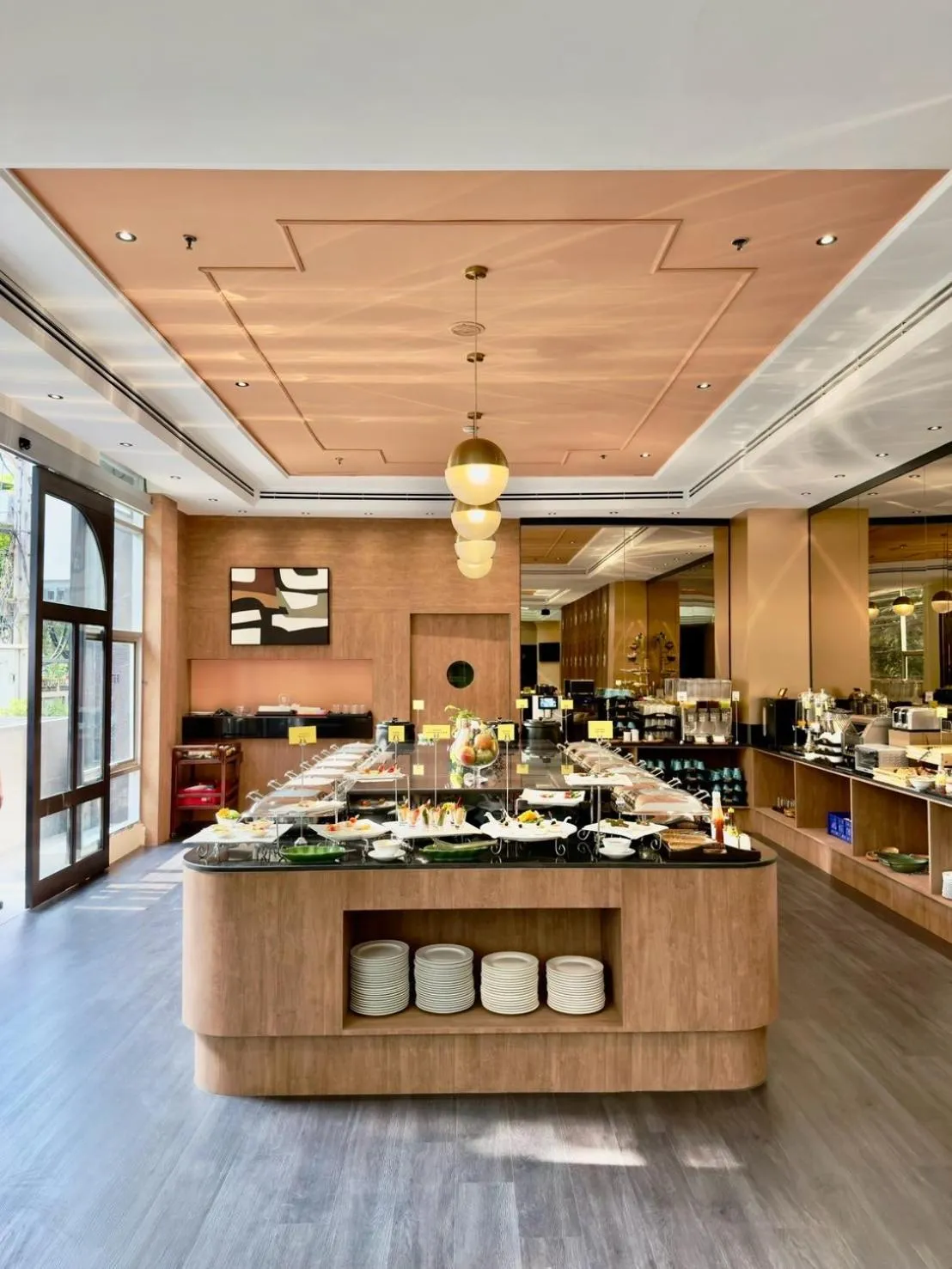 Restaurant/places to eat in The Quarter Saphankhwai by UHG