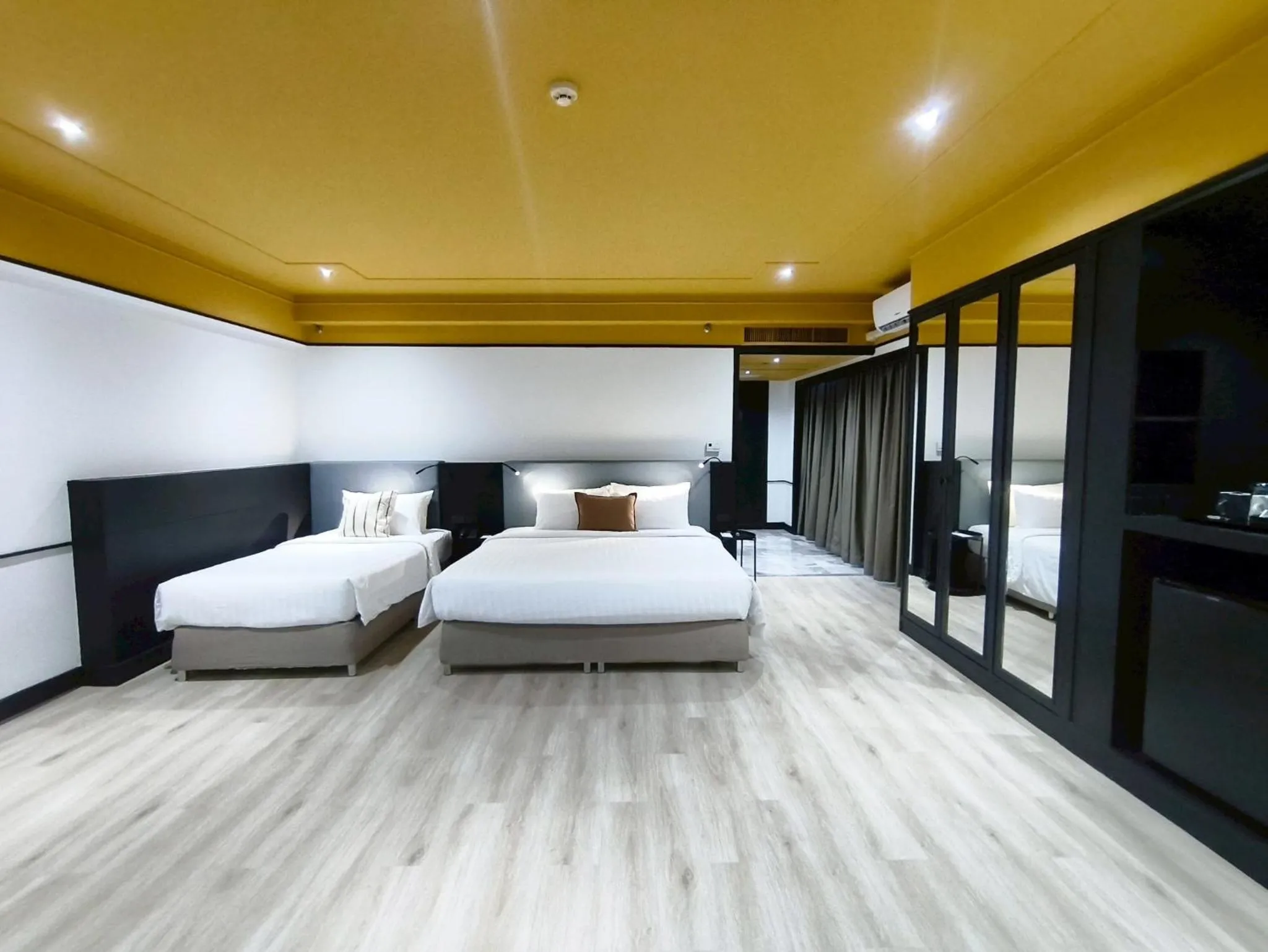 Bed in The Quarter Saphankhwai by UHG