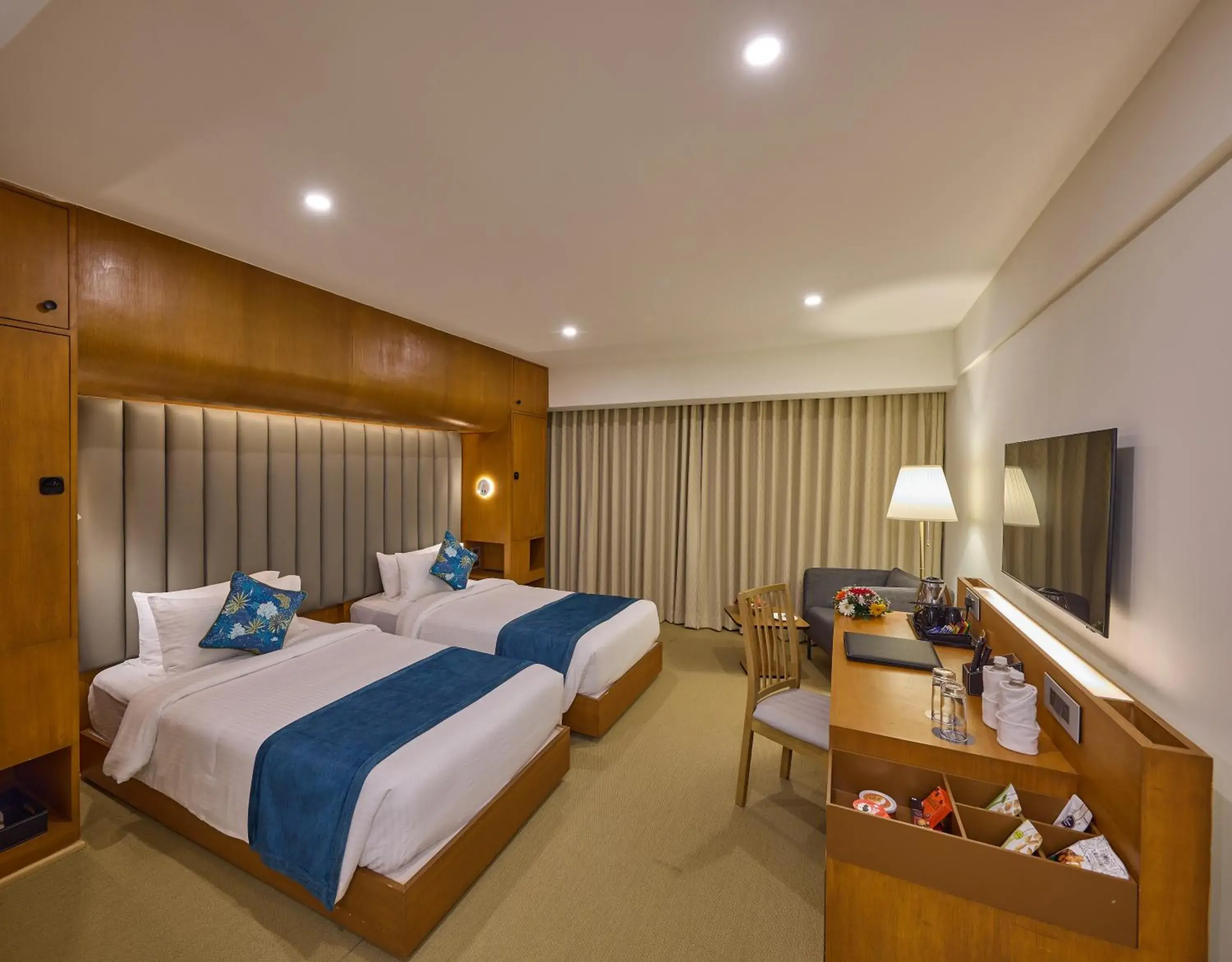 Deluxe Room - single occupancy - 2 Single Beds in Grand Continent Mahabalipuram A Sarovar Premiere Affiliate Hotel Deluxe Room - single occupancy - 2 Single Beds in Grand Continent Mahabalipuram A Sarovar Premiere Affiliate Hotel
