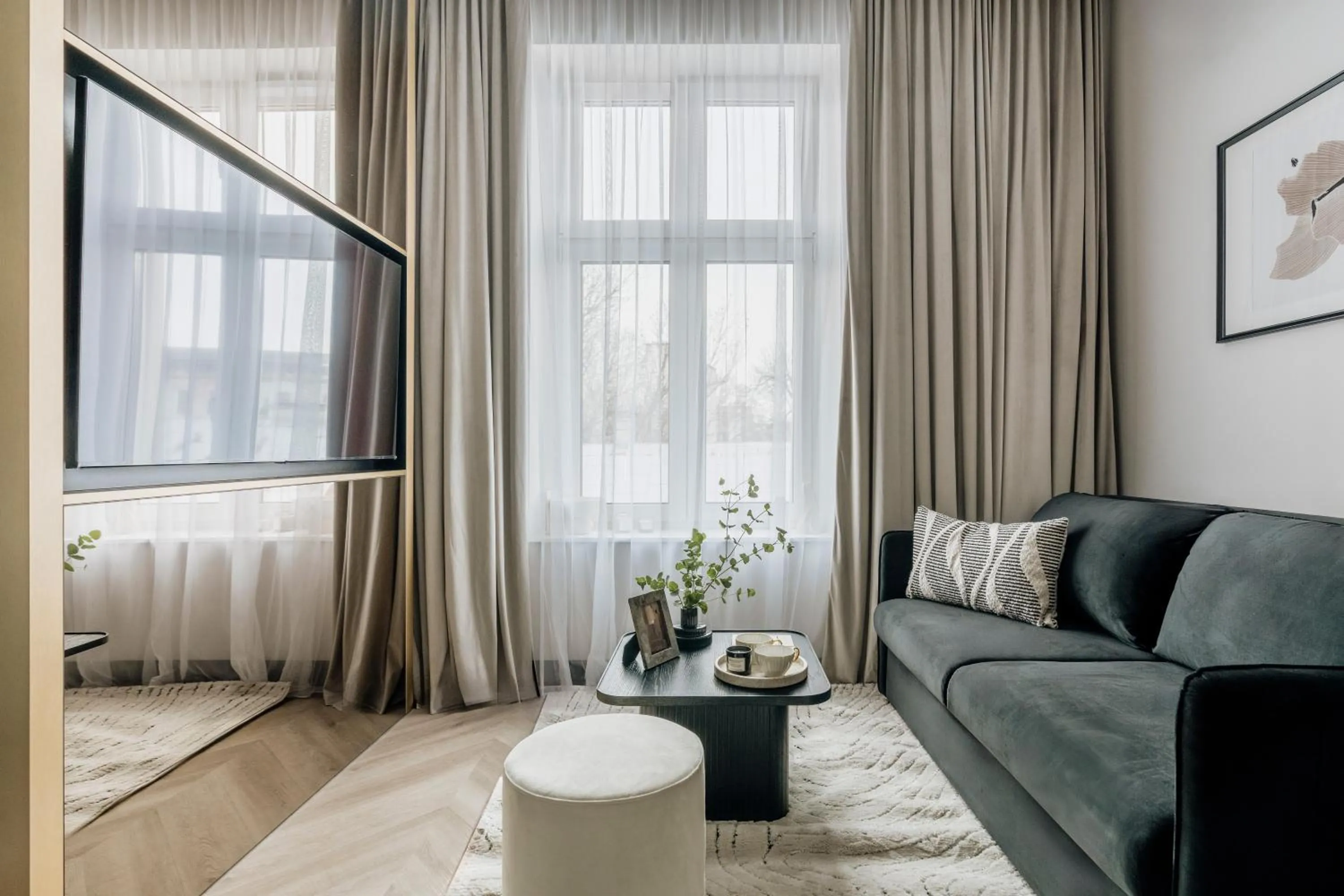 Deluxe Apartment in Millou by StayLab