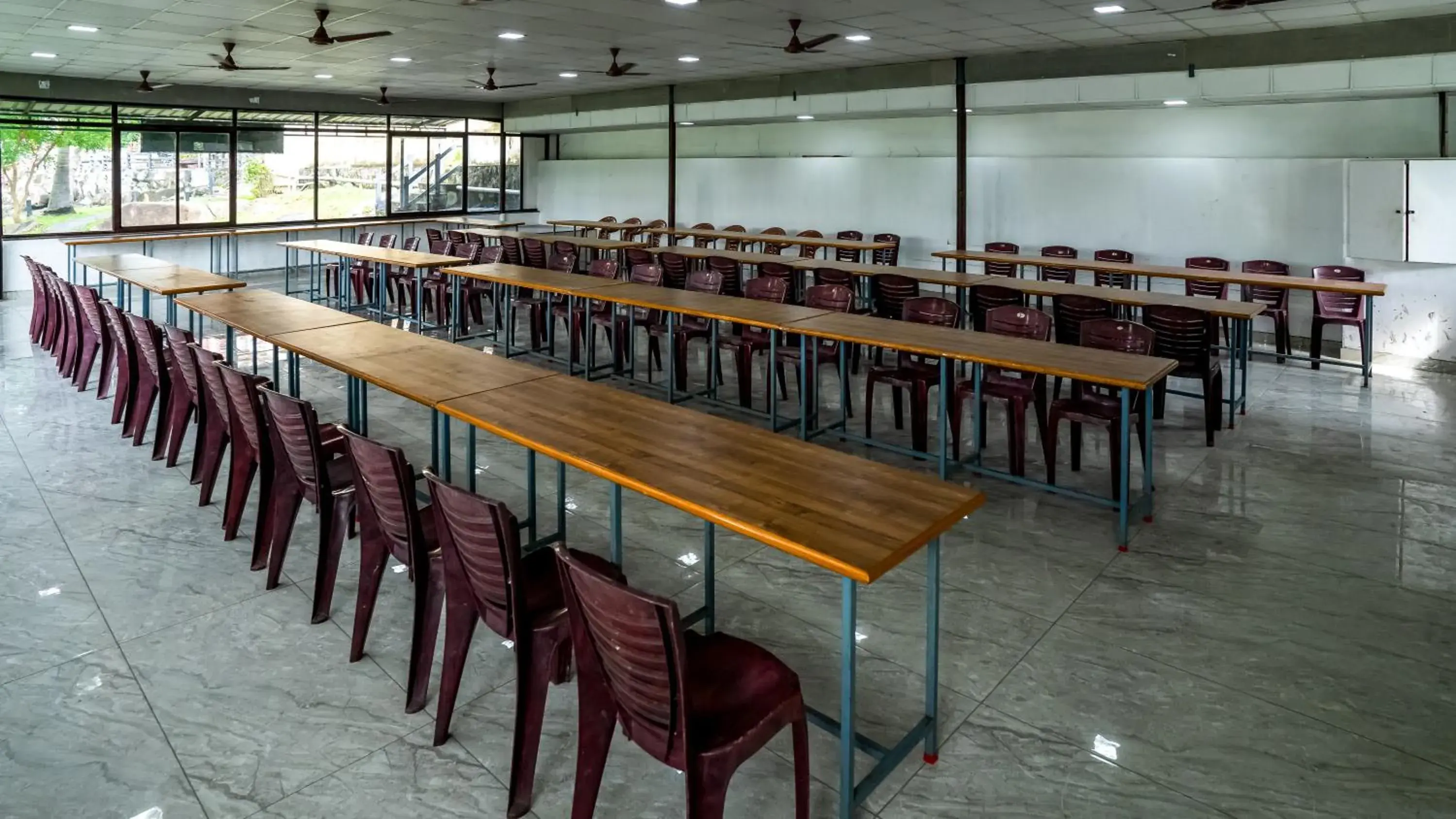 Restaurant/places to eat in Sakthi River Resort Restaurant/places to eat in Sakthi River Resort