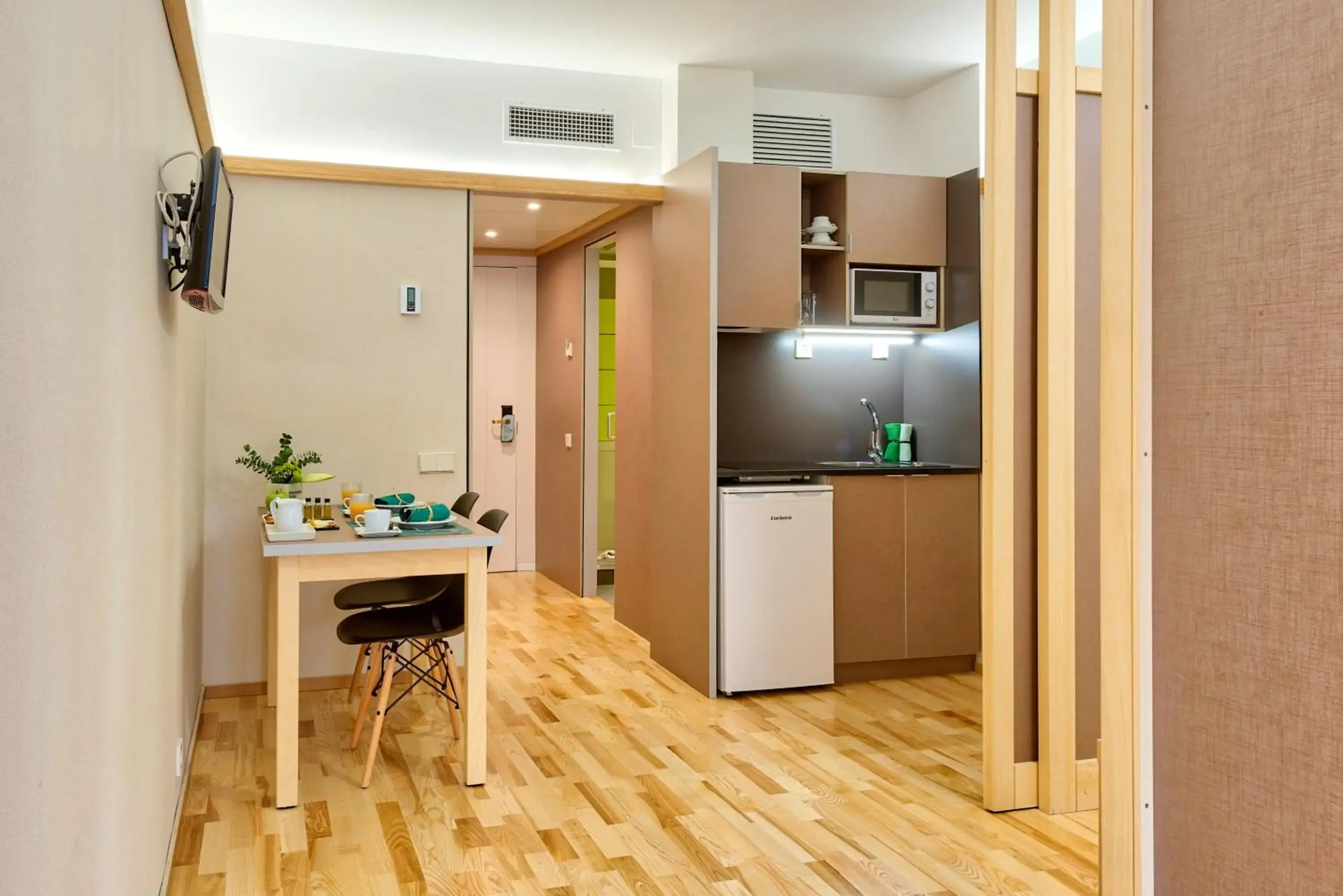 Photo of the whole room in Bonanova Suite Photo of the whole room in Bonanova Suite