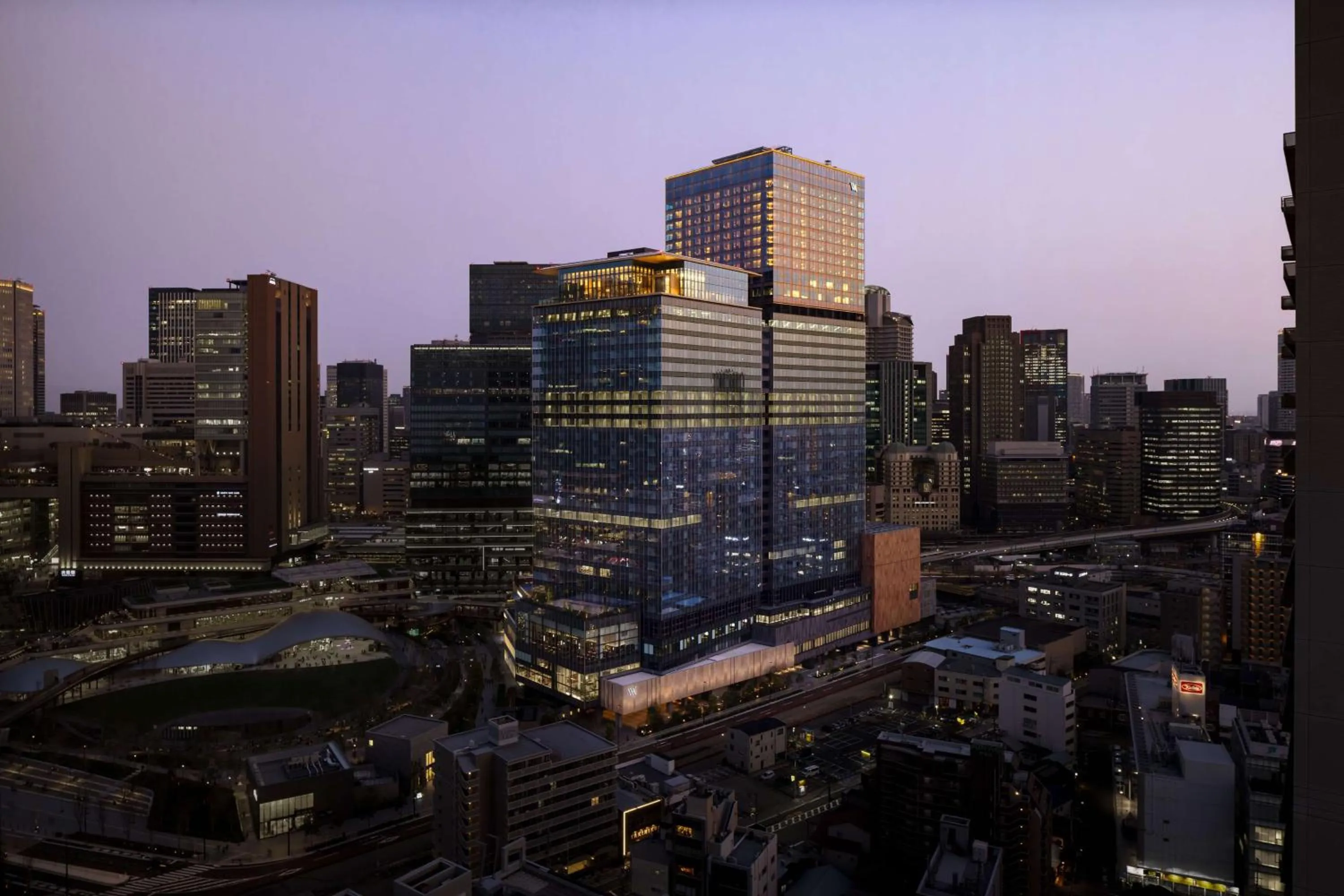 Property building in Waldorf Astoria Osaka