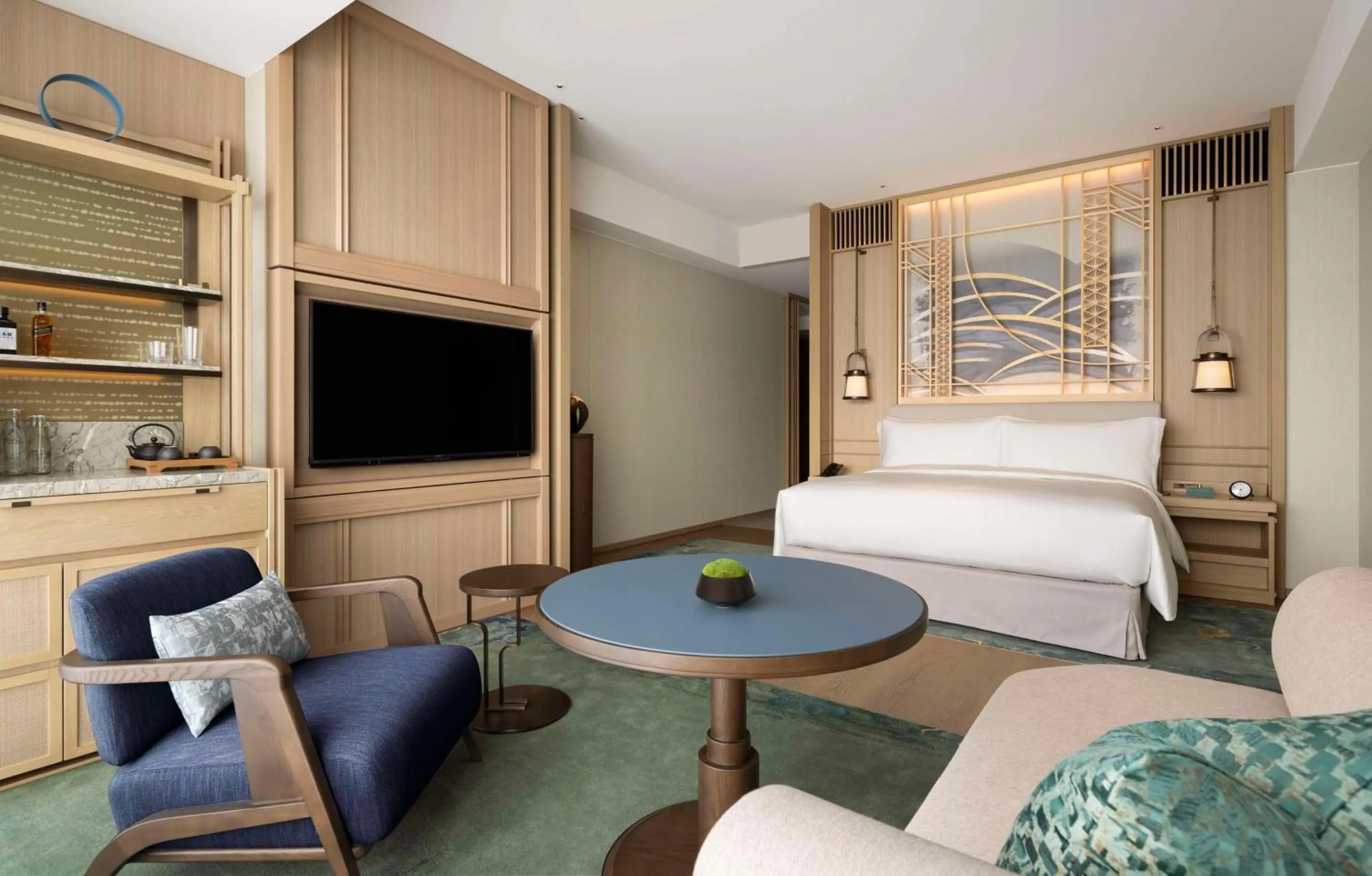 Bed in Waldorf Astoria Osaka