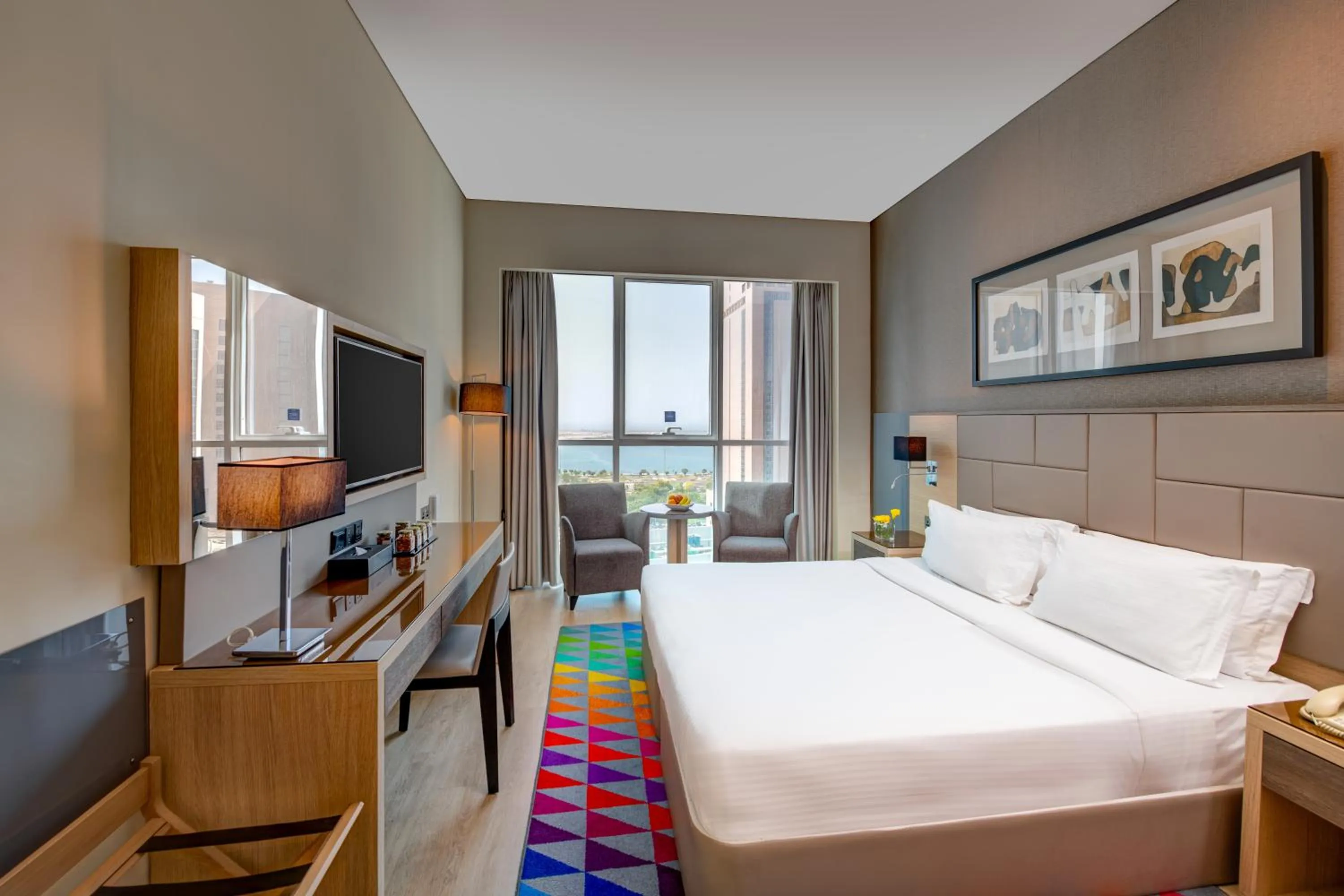 Bedroom, Bed in TRYP by Wyndham Abu Dhabi City Center