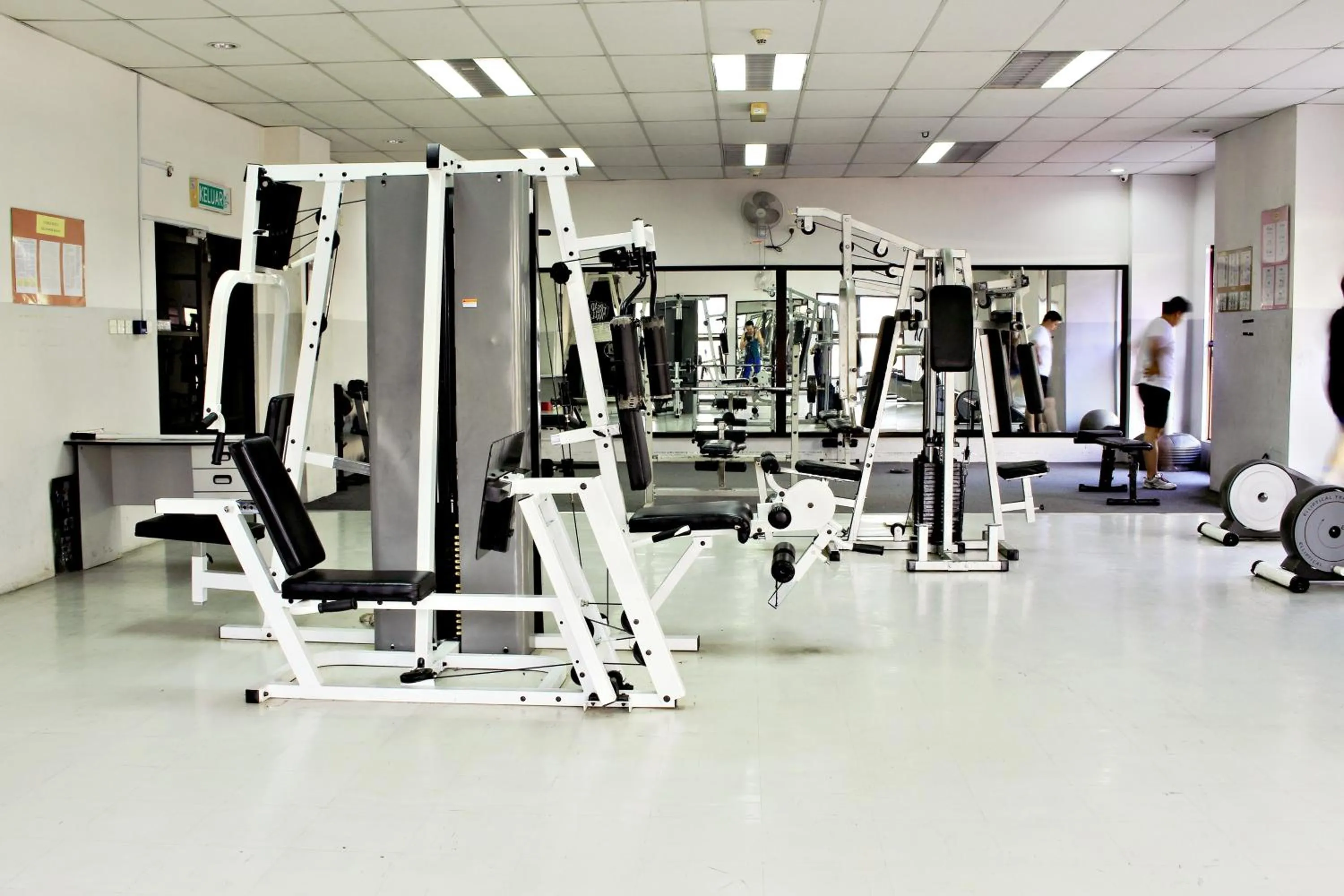 Fitness centre/facilities in KK Vacation Apartments-Marina Court - STAY AND GET CASH REBATE