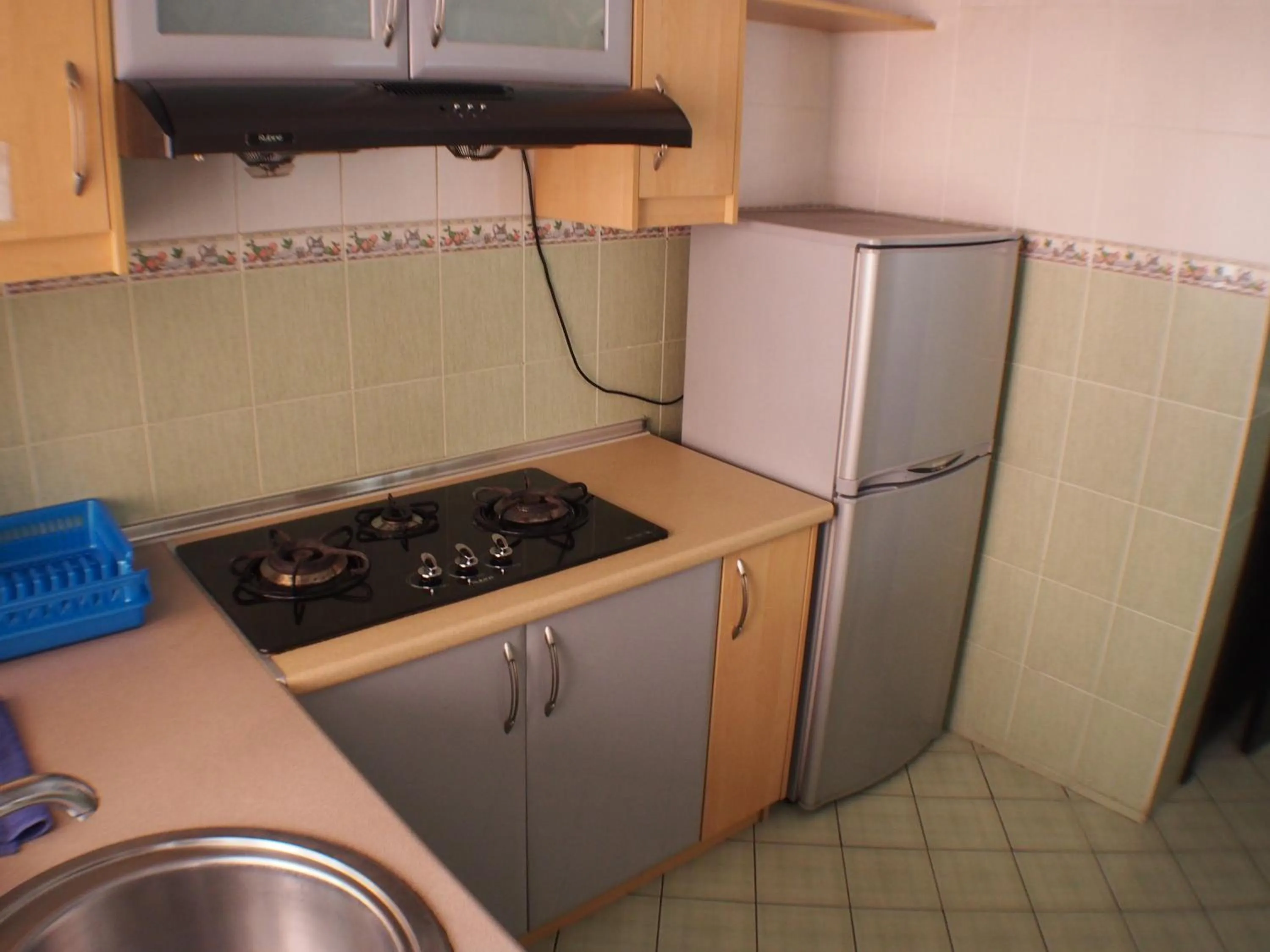 Kitchen or kitchenette in KK Vacation Apartments-Marina Court - STAY AND GET CASH REBATE