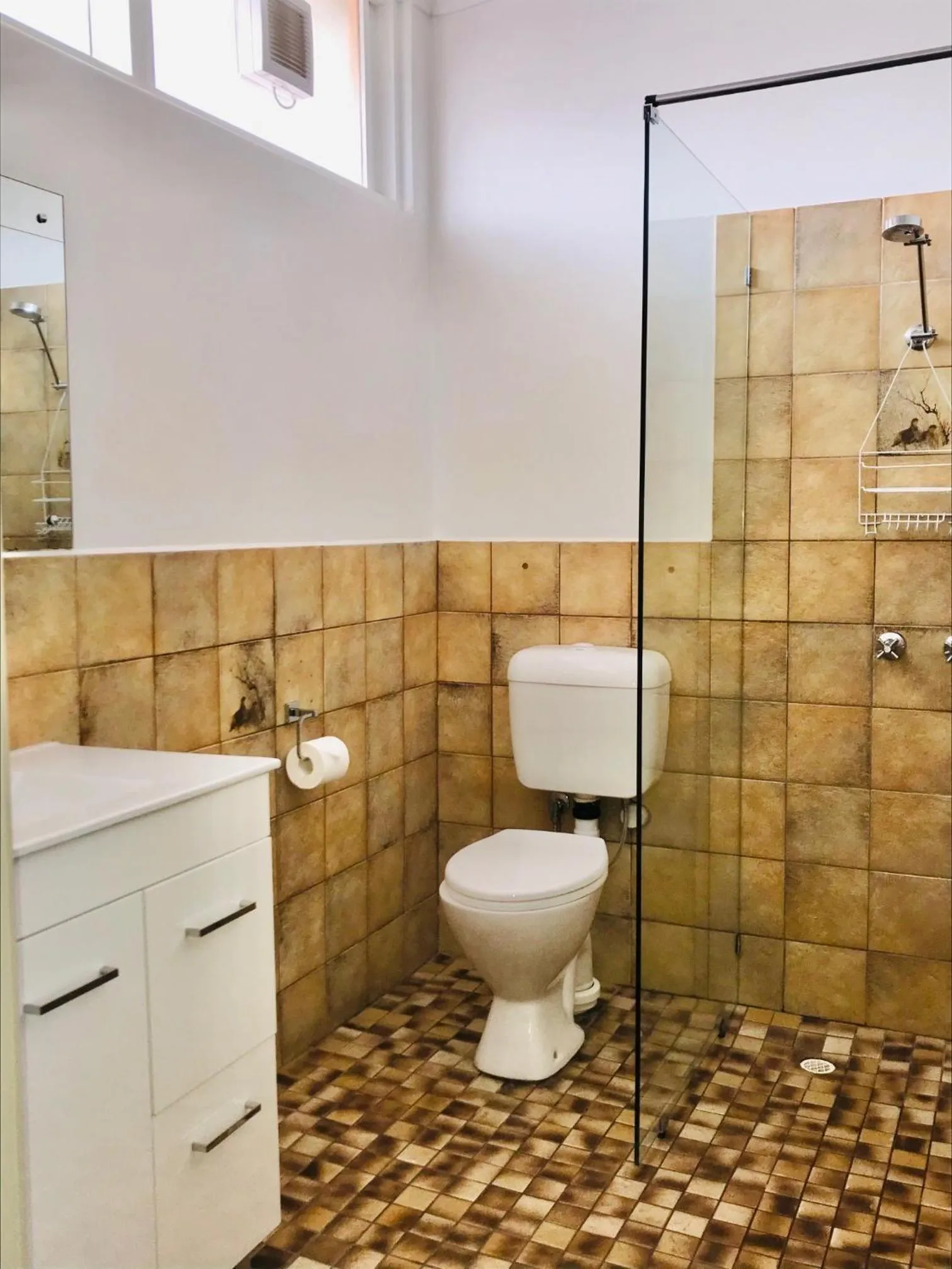 Bathroom in Highway One Motel