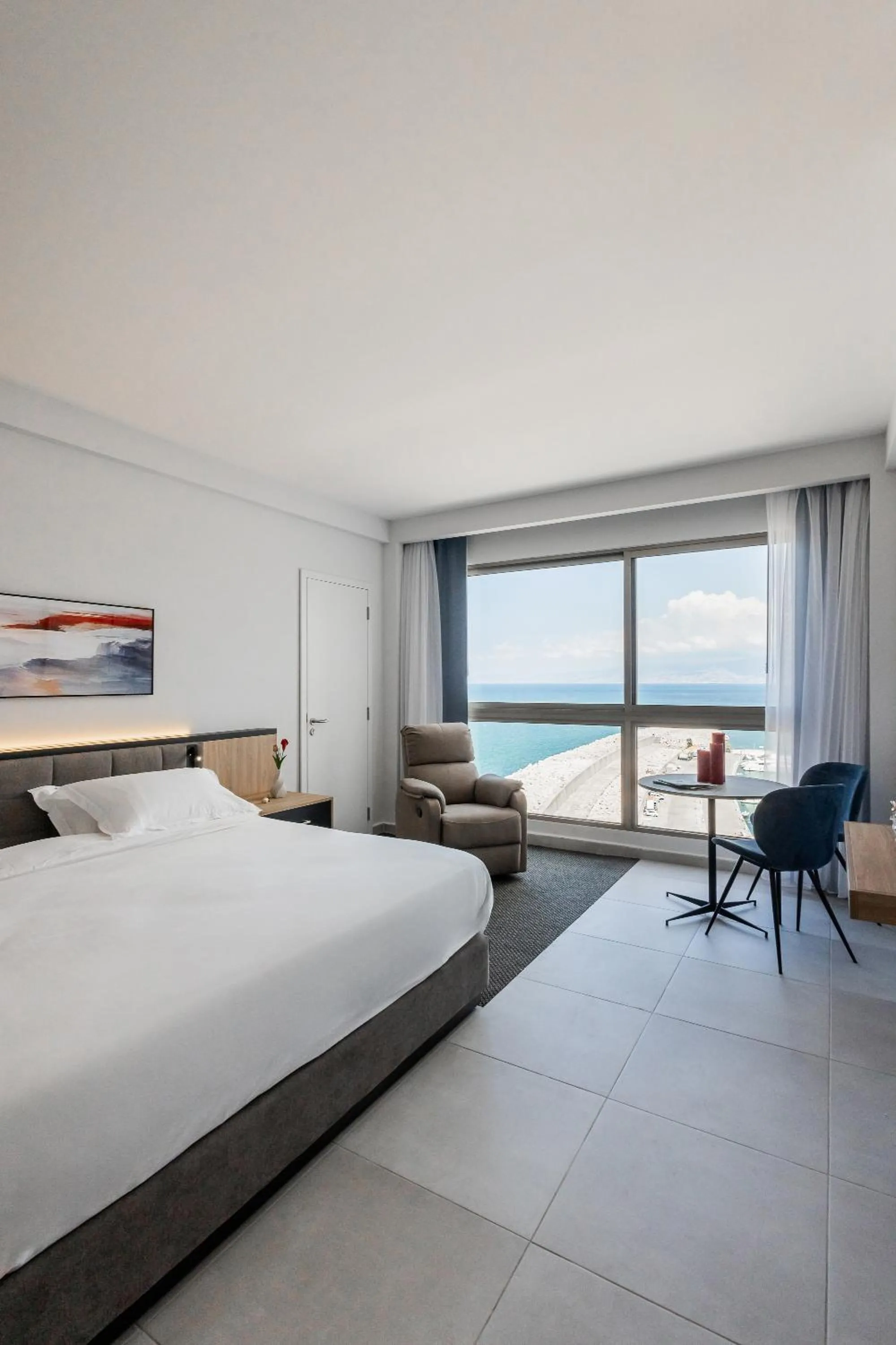 The View - Saint George Hotel