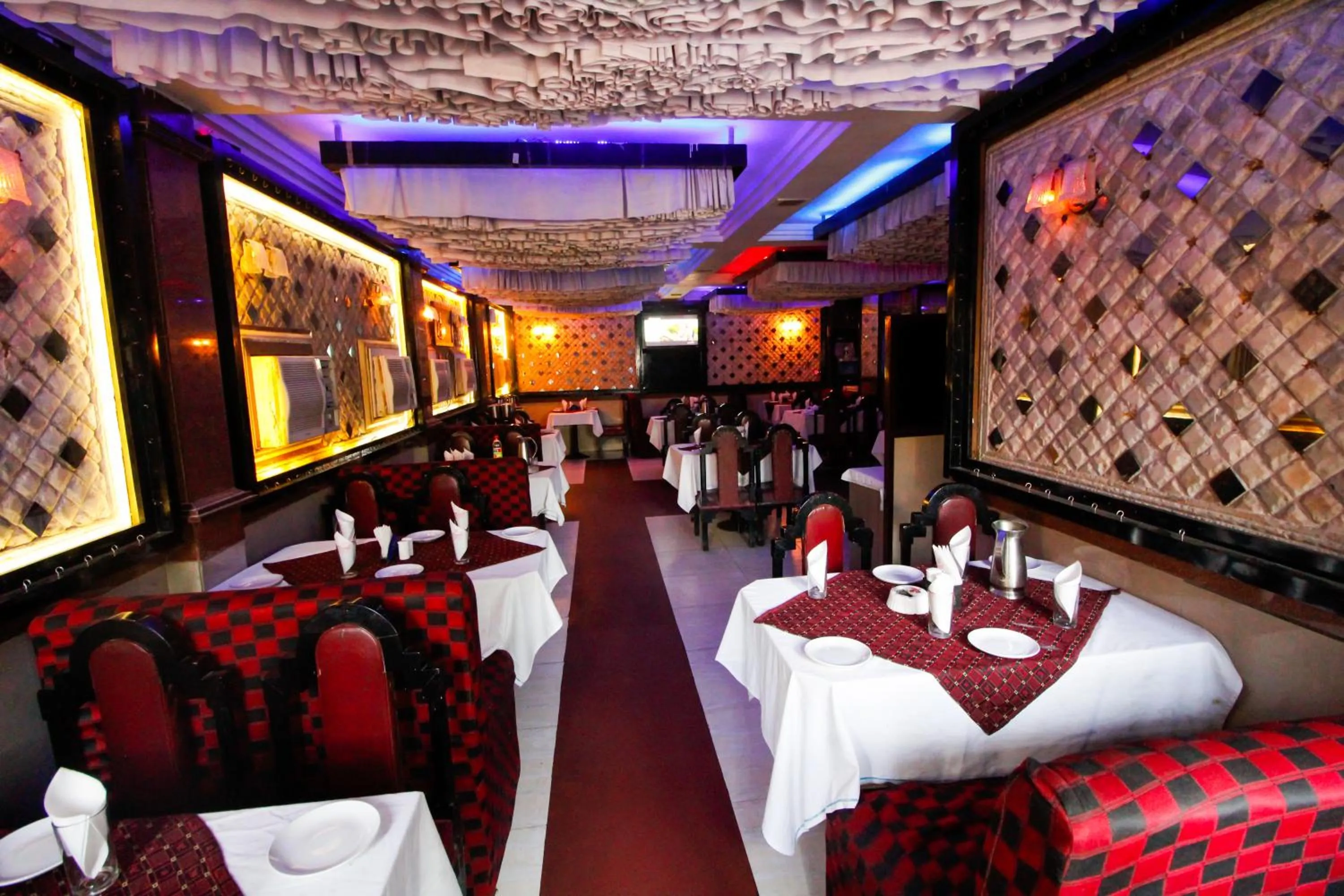 Lounge or bar in Hotel Rishi Regency