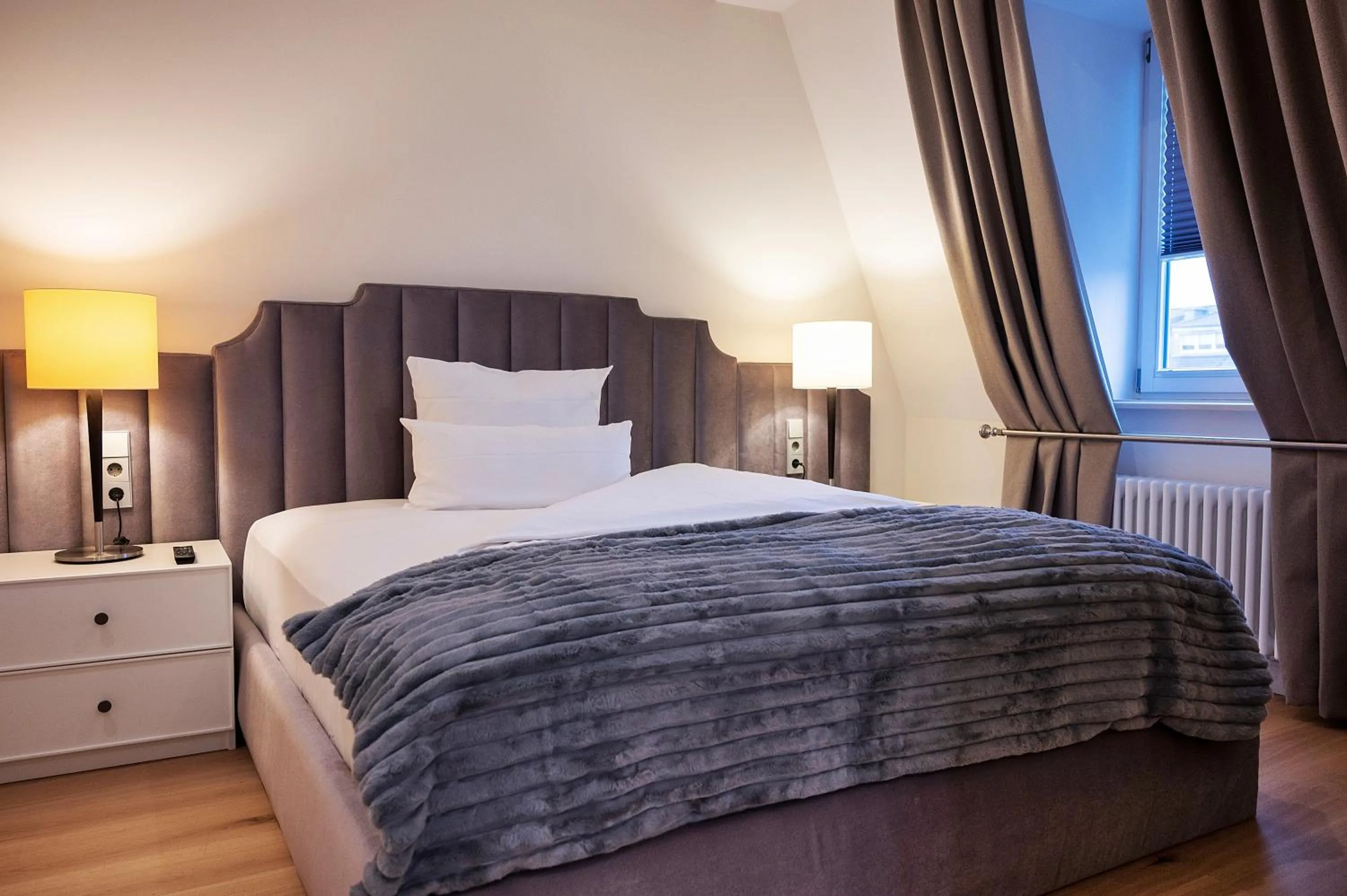 Bed in Kleiner Rosengarten