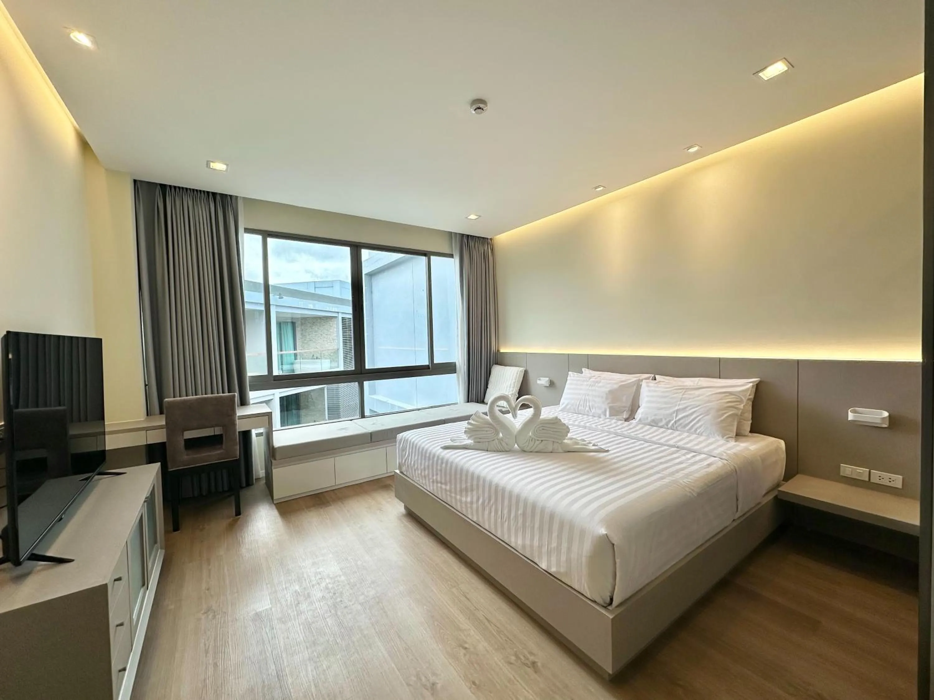 Bed in The Regent Phuket Bangtao Beach