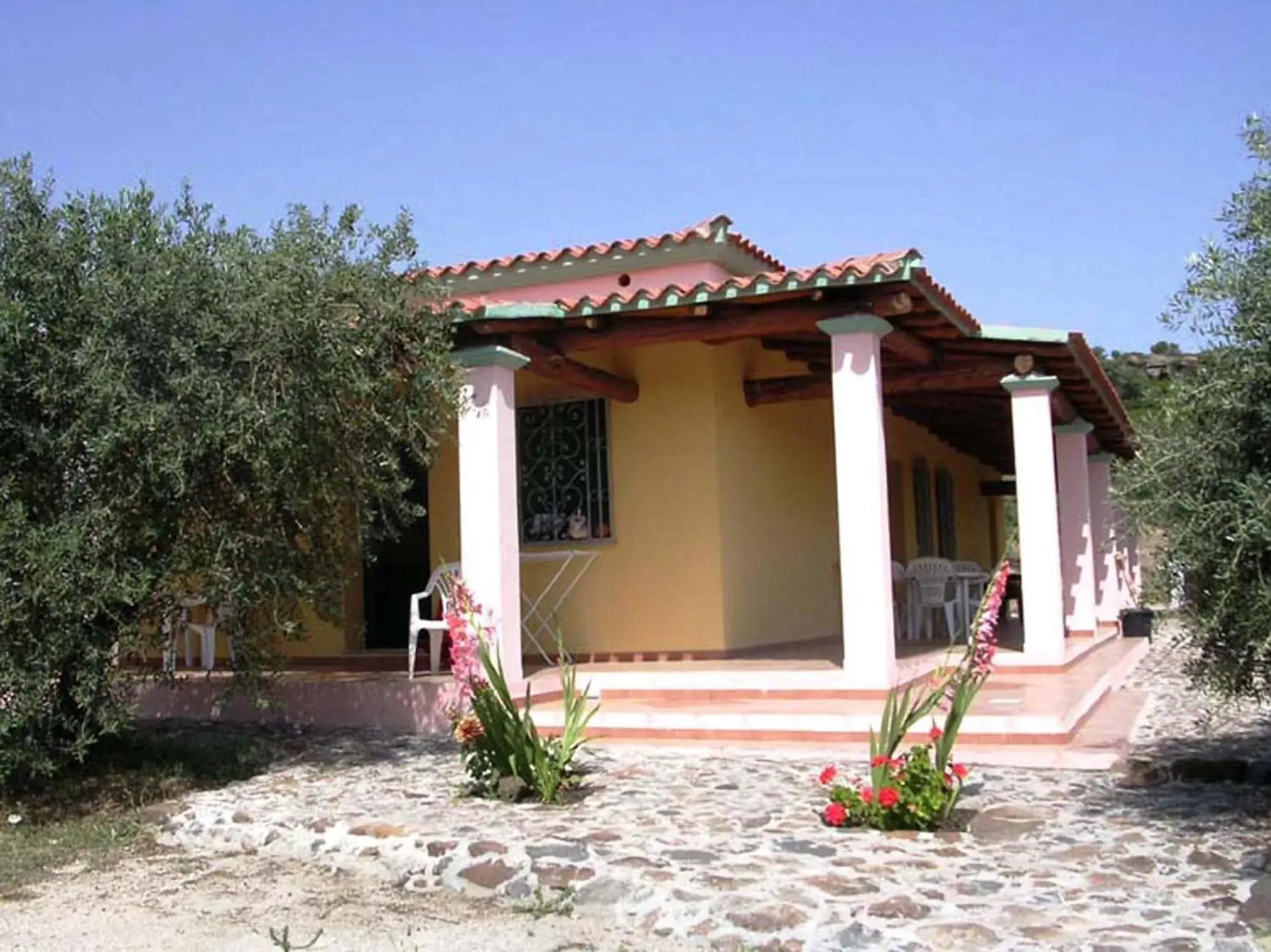 Villa degli Ulivi e delle Rose Villa degli Ulivi e delle Rose